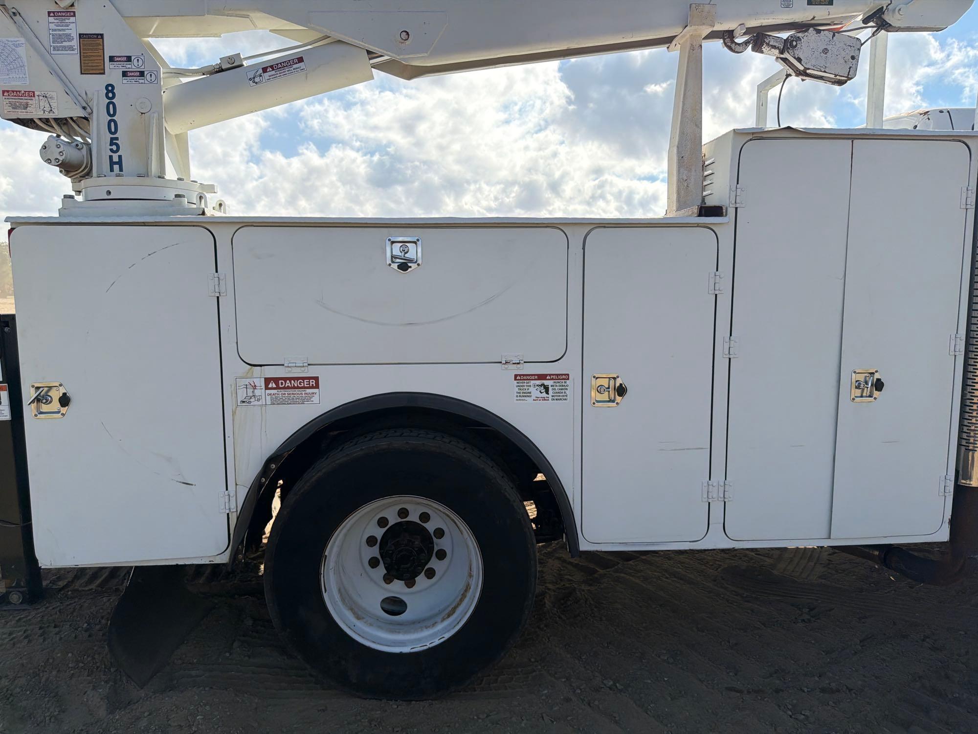 Ford F750 XLT