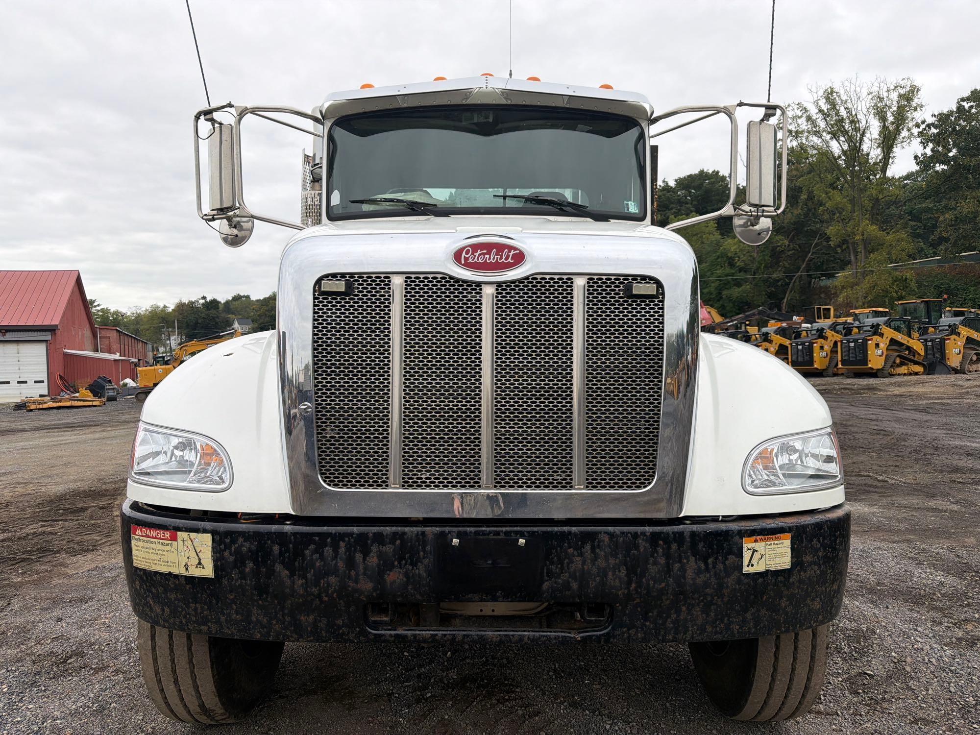 2016 Peterbilt 337