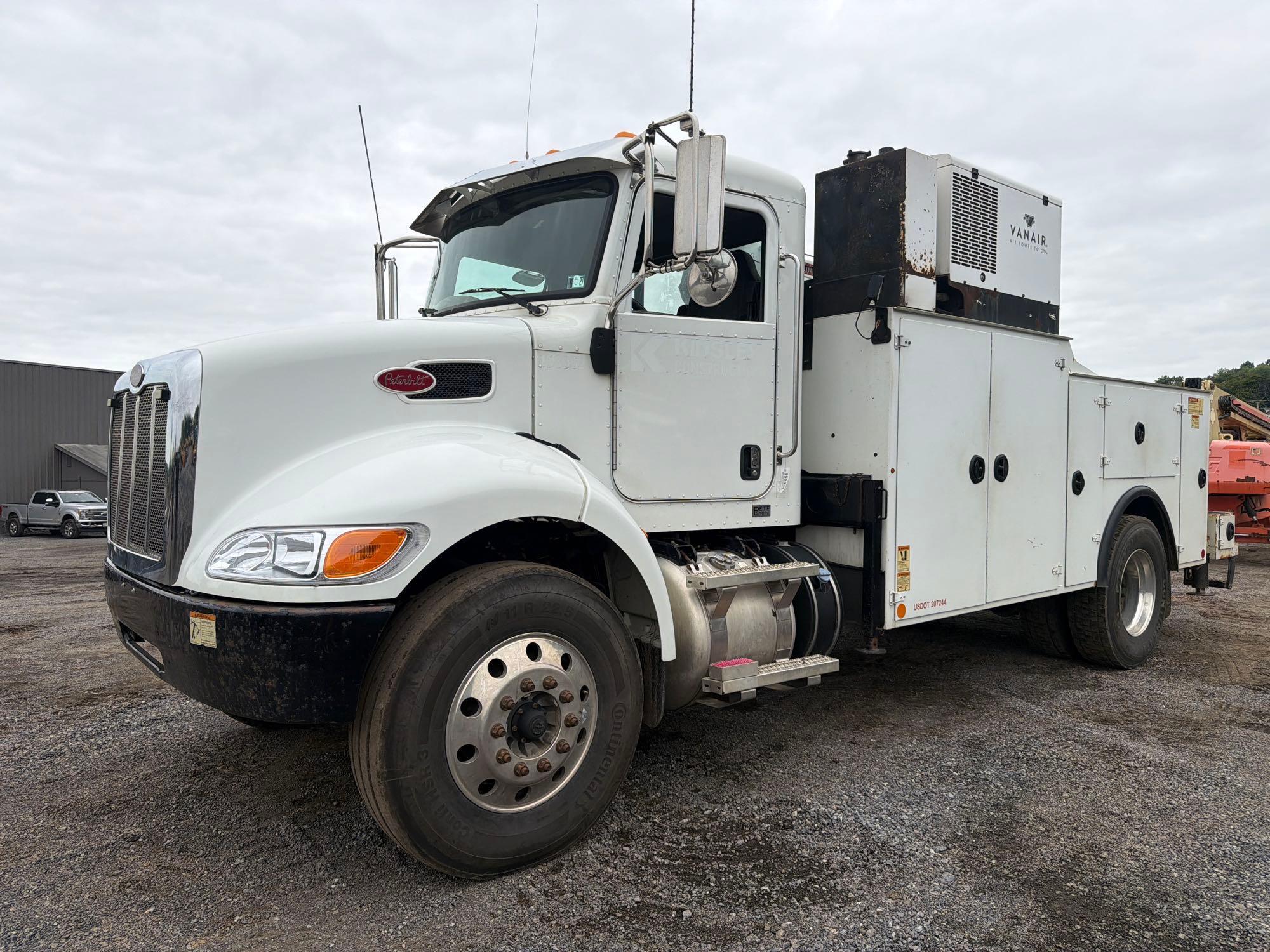 2016 Peterbilt 337