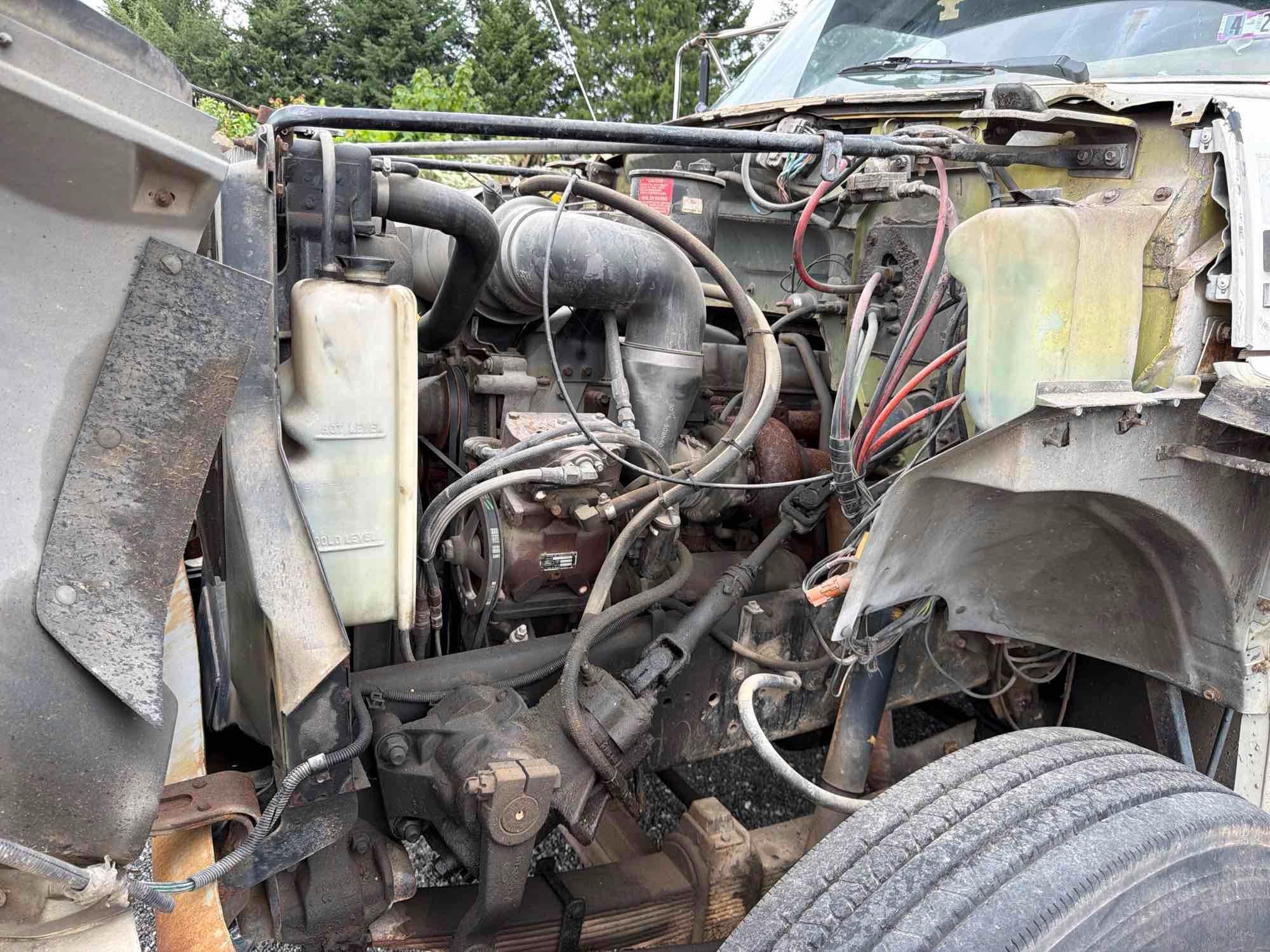 1988 Ford F800