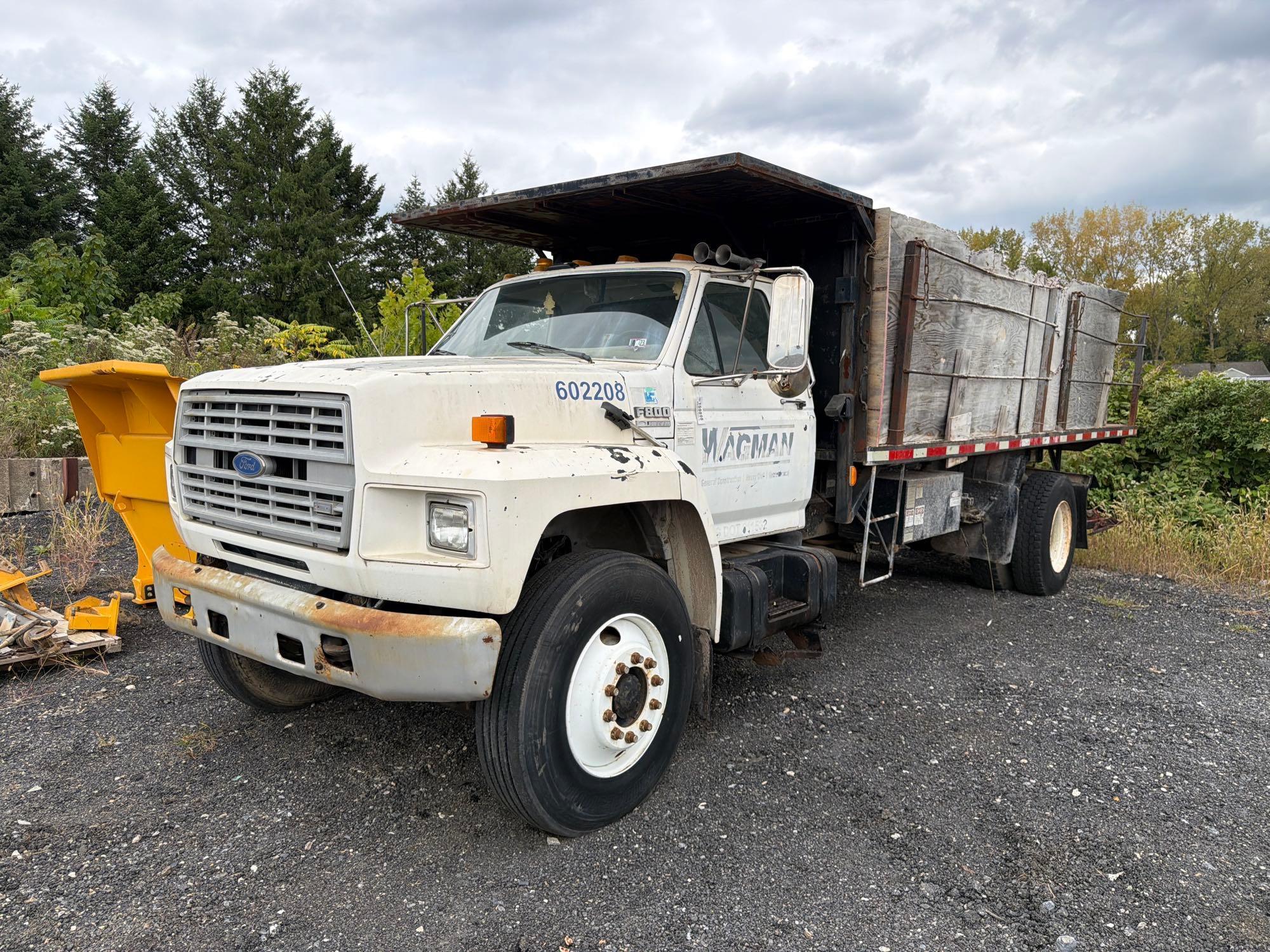 1988 Ford F800