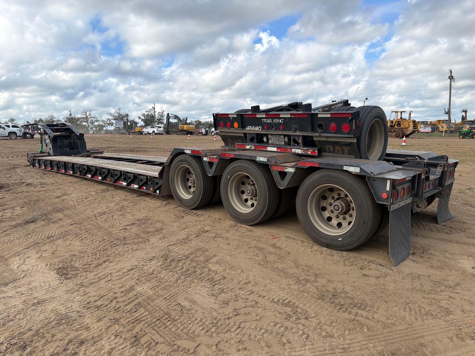 2015 Trail King TK110HDG533