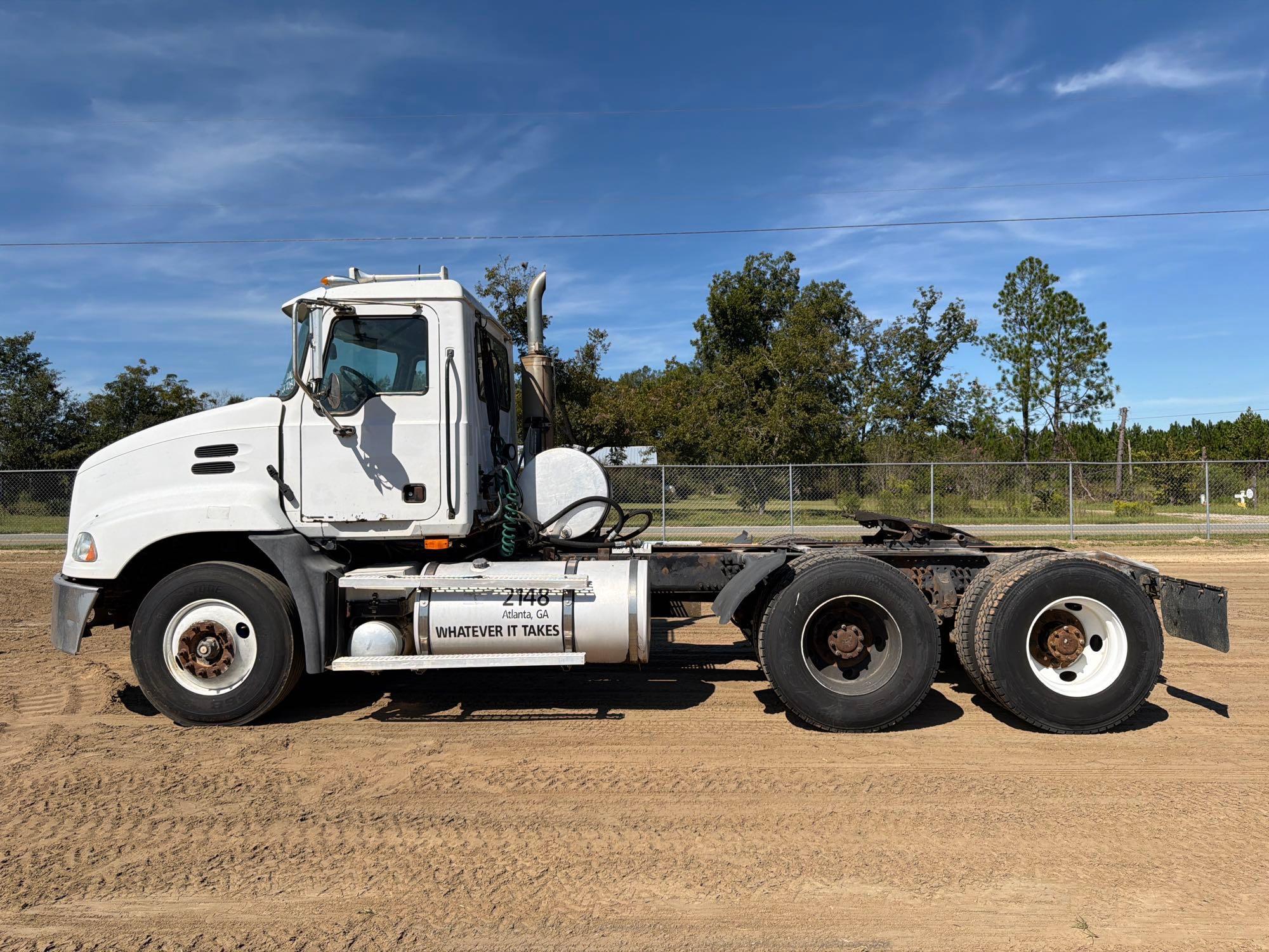 2006 Mack 613