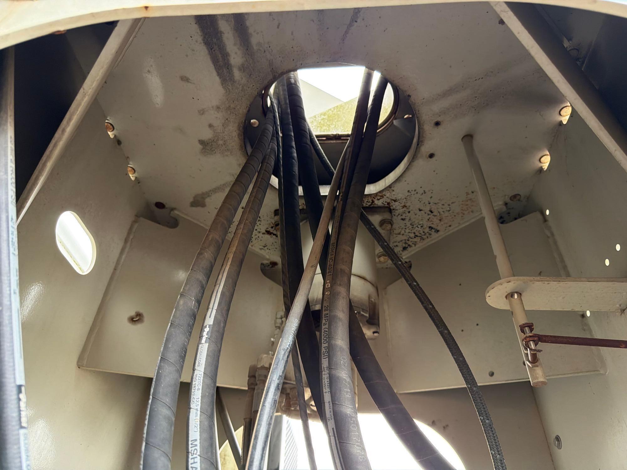 2020 Freightliner M2106