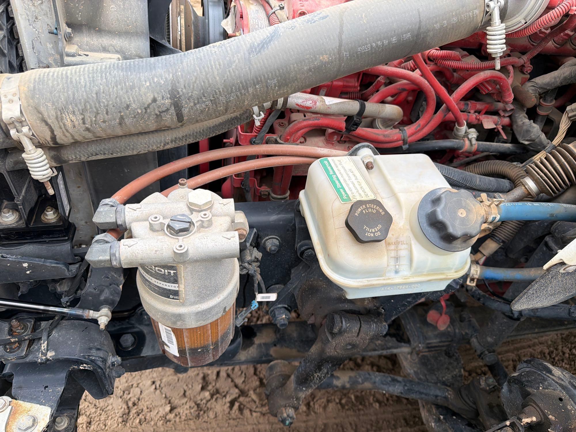 2020 Freightliner M2106