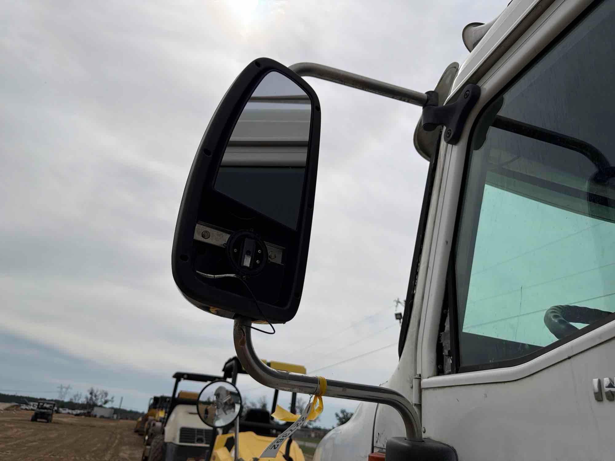 2007 International 9200I