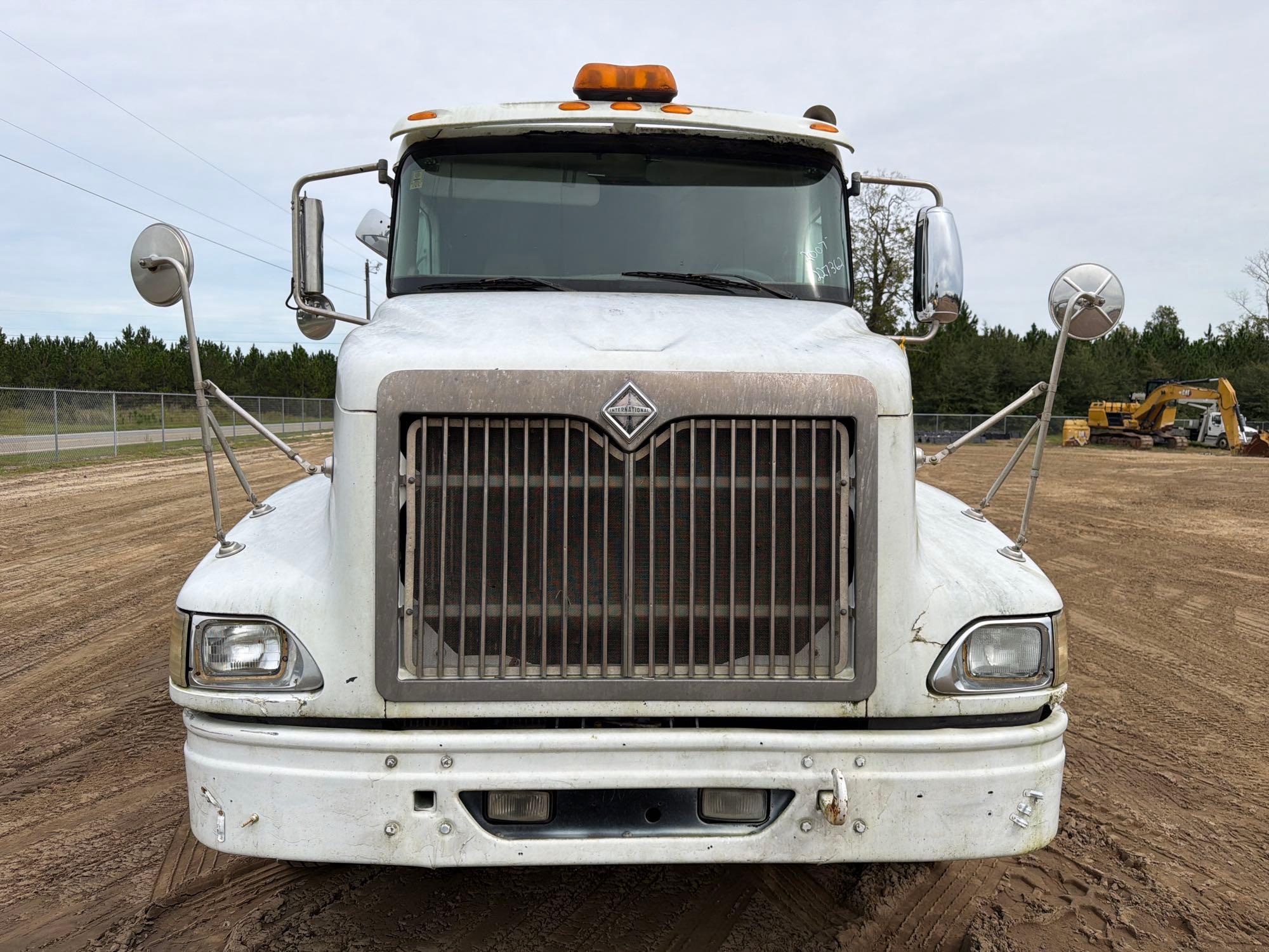 2007 International 9200I