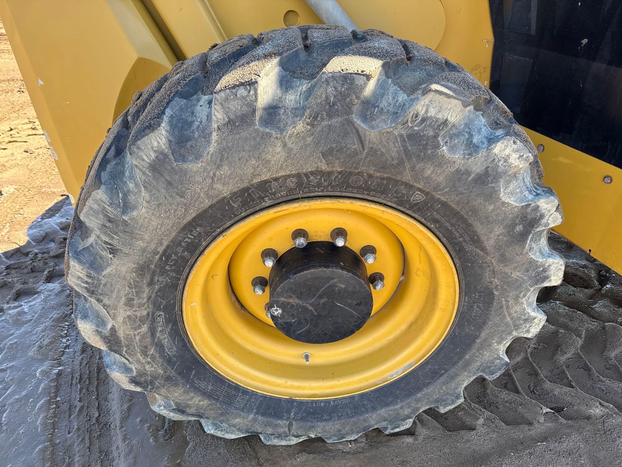 Caterpillar TL1255