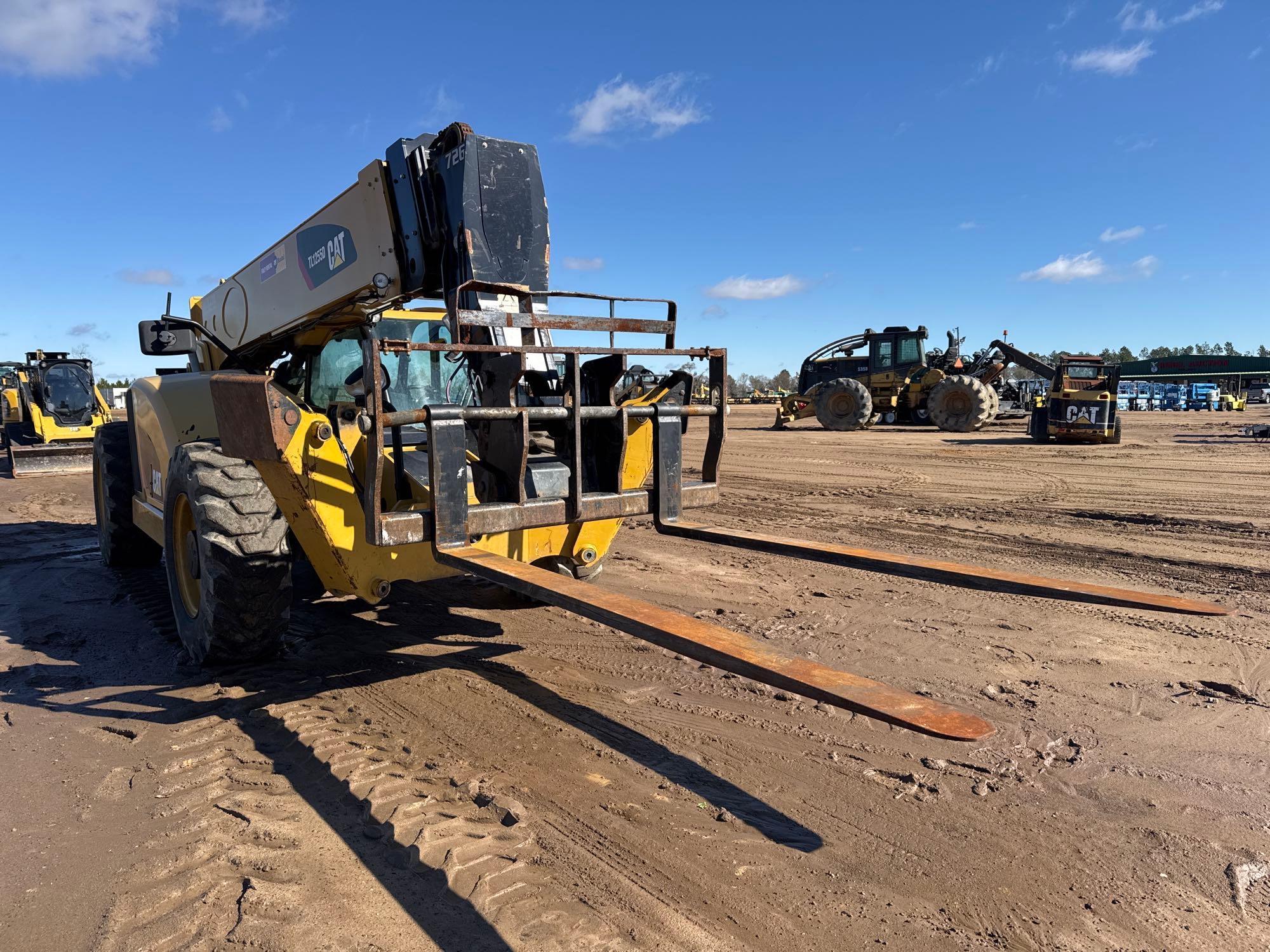 Caterpillar TL1255