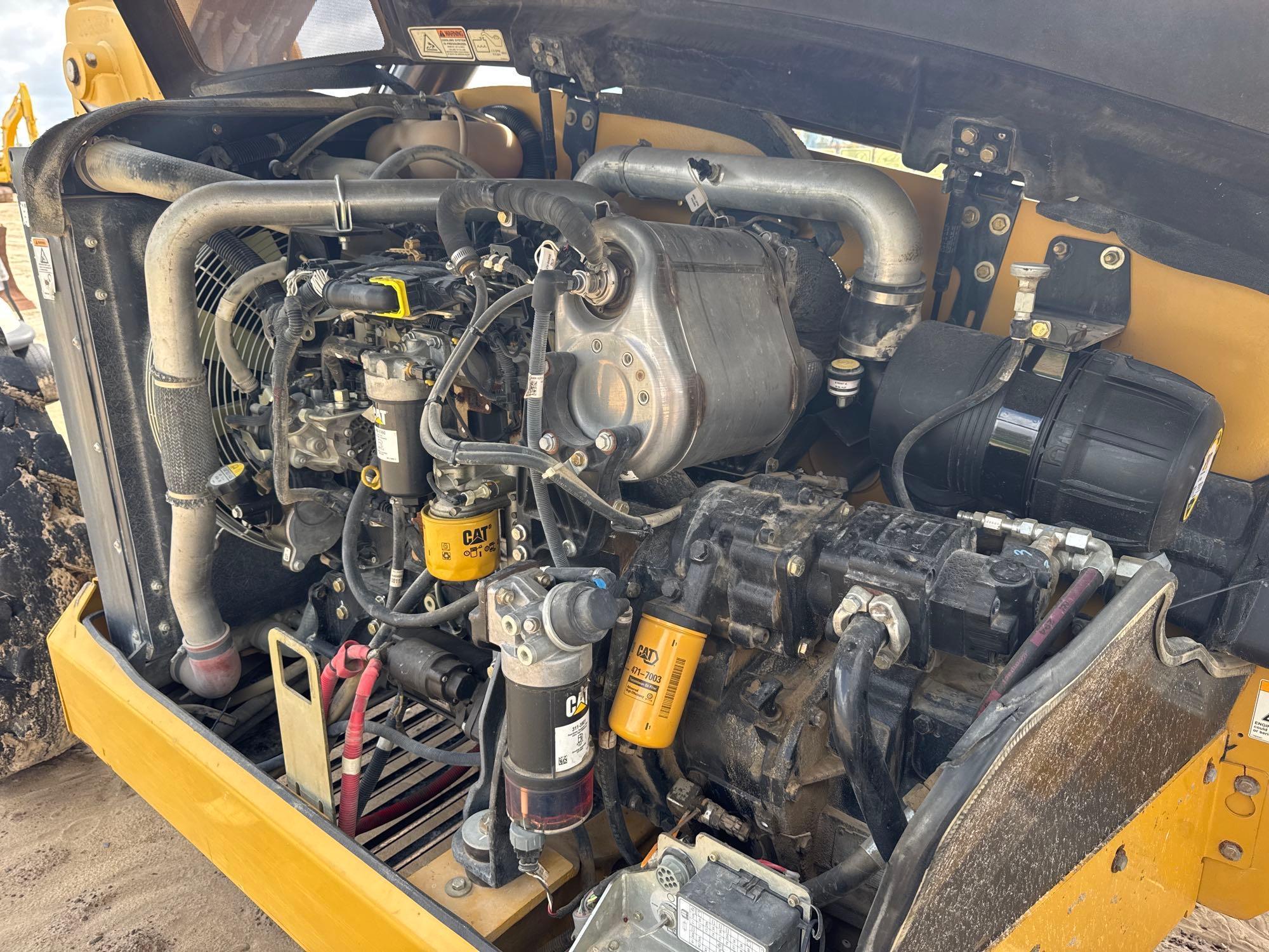 Caterpillar TL642