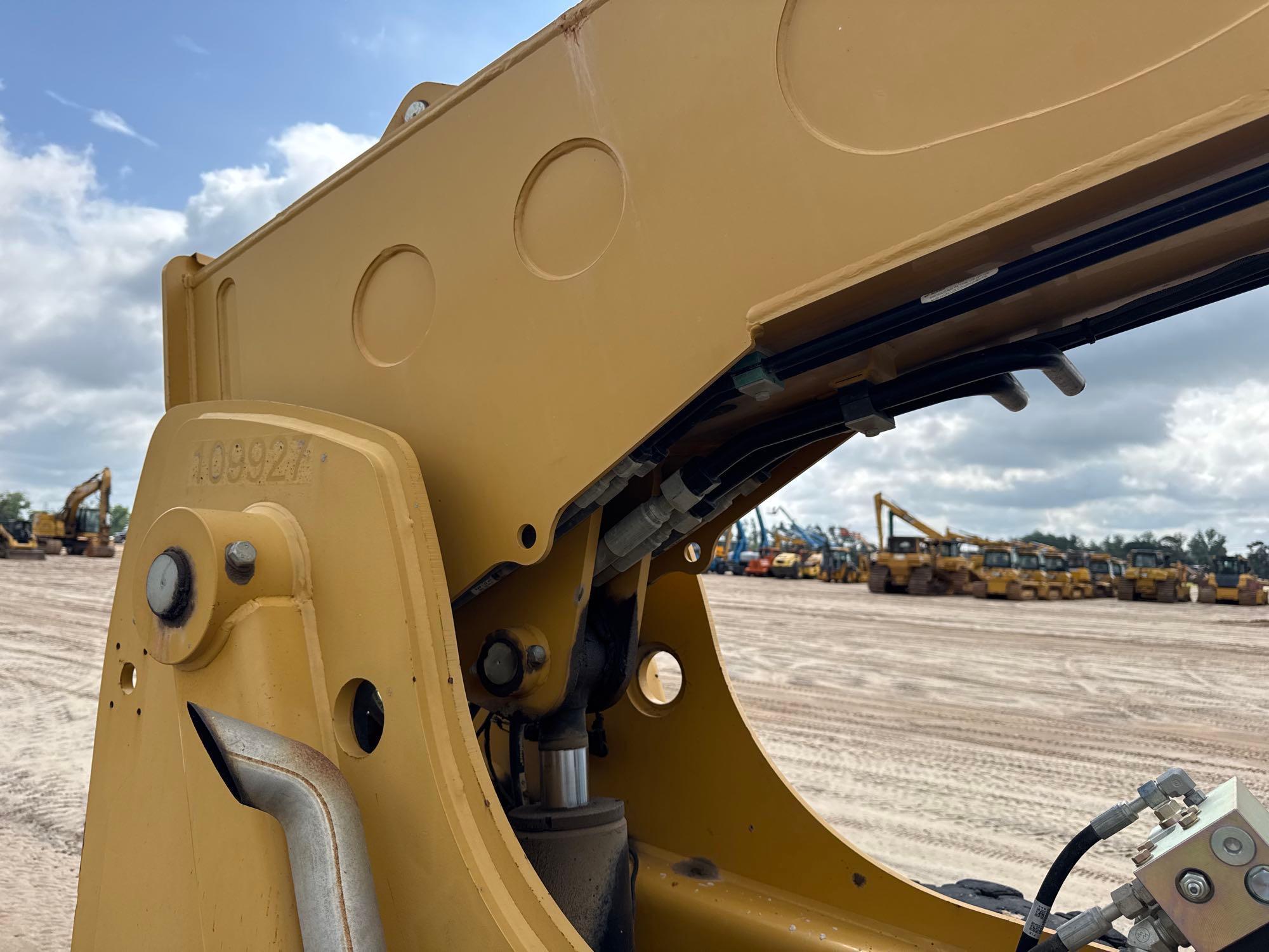 Caterpillar TL642