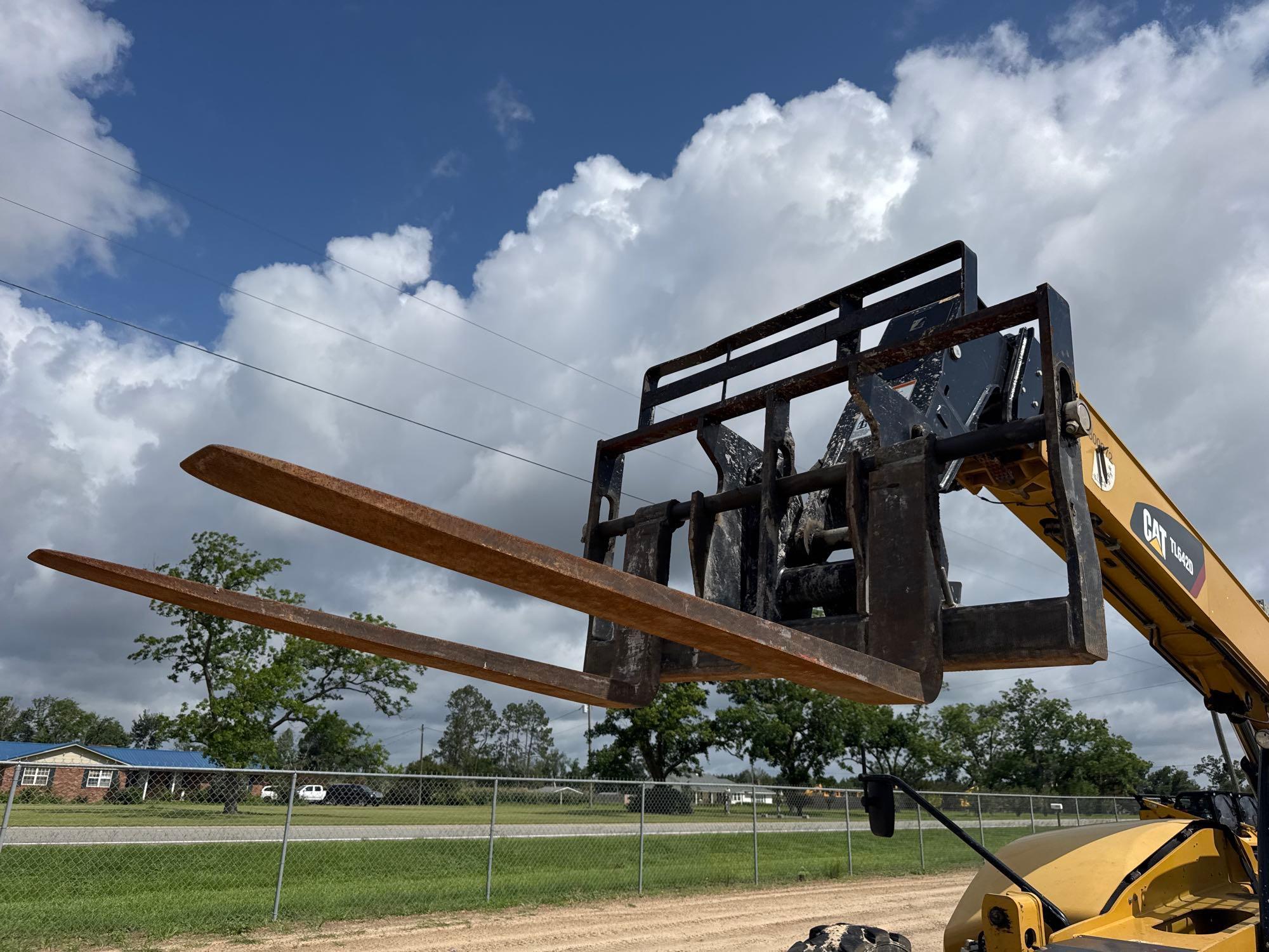 Caterpillar TL642