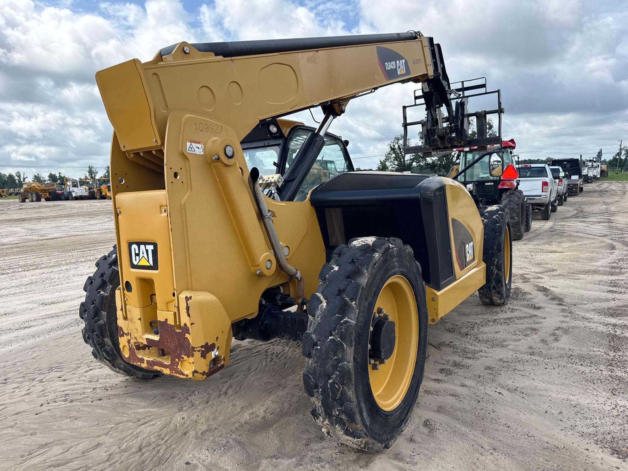 Caterpillar TL642