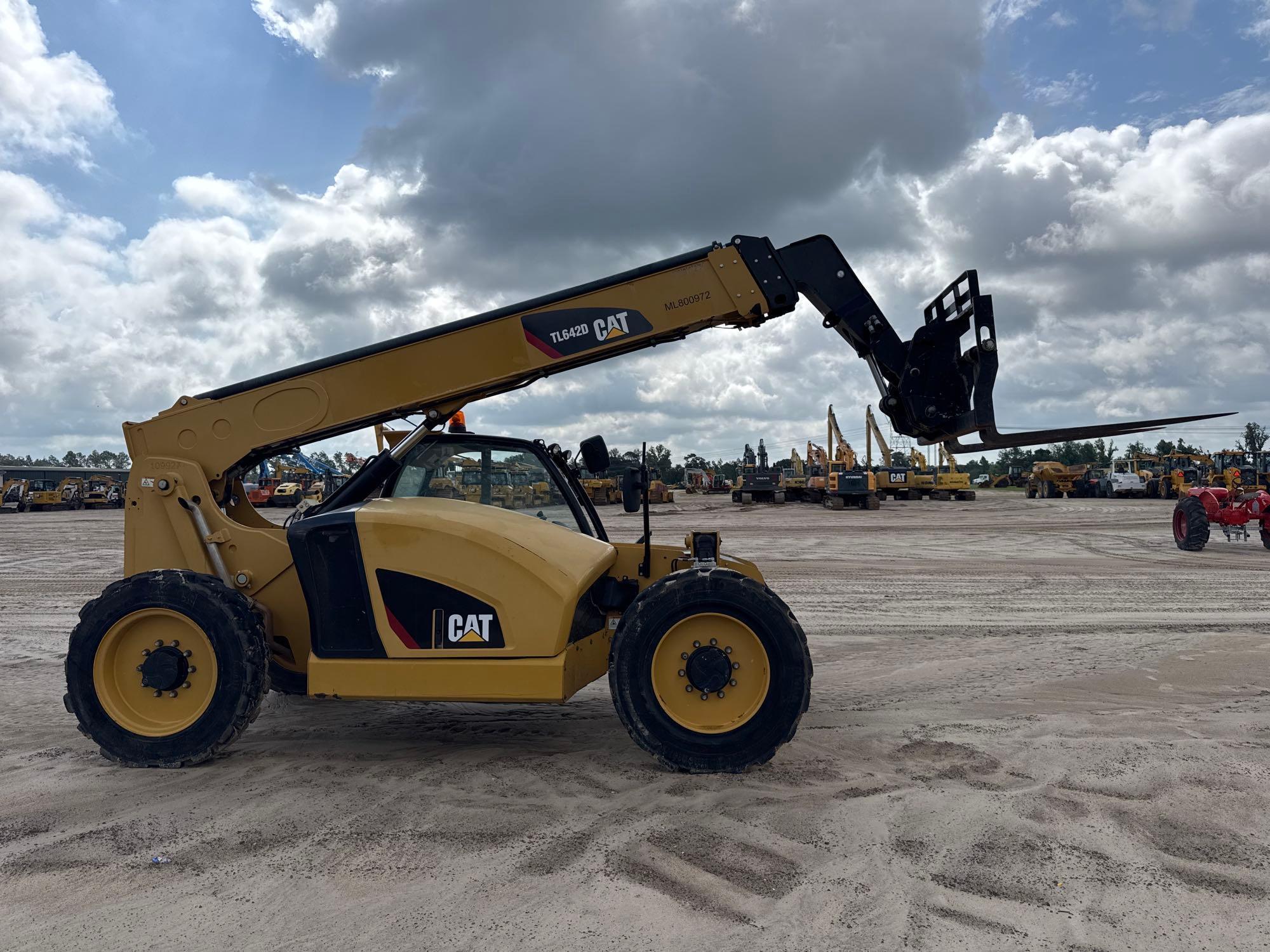 Caterpillar TL642