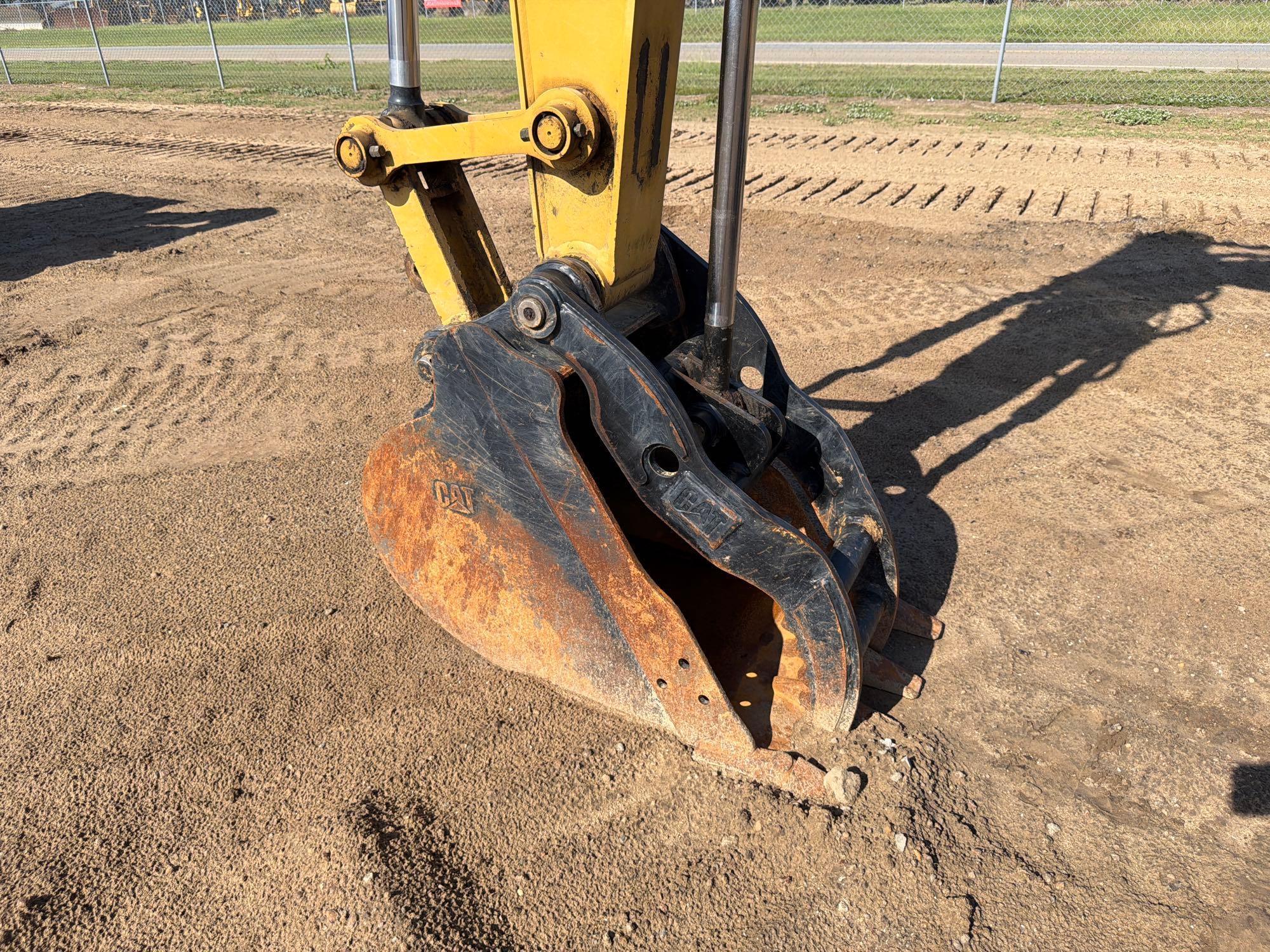 Caterpillar 307