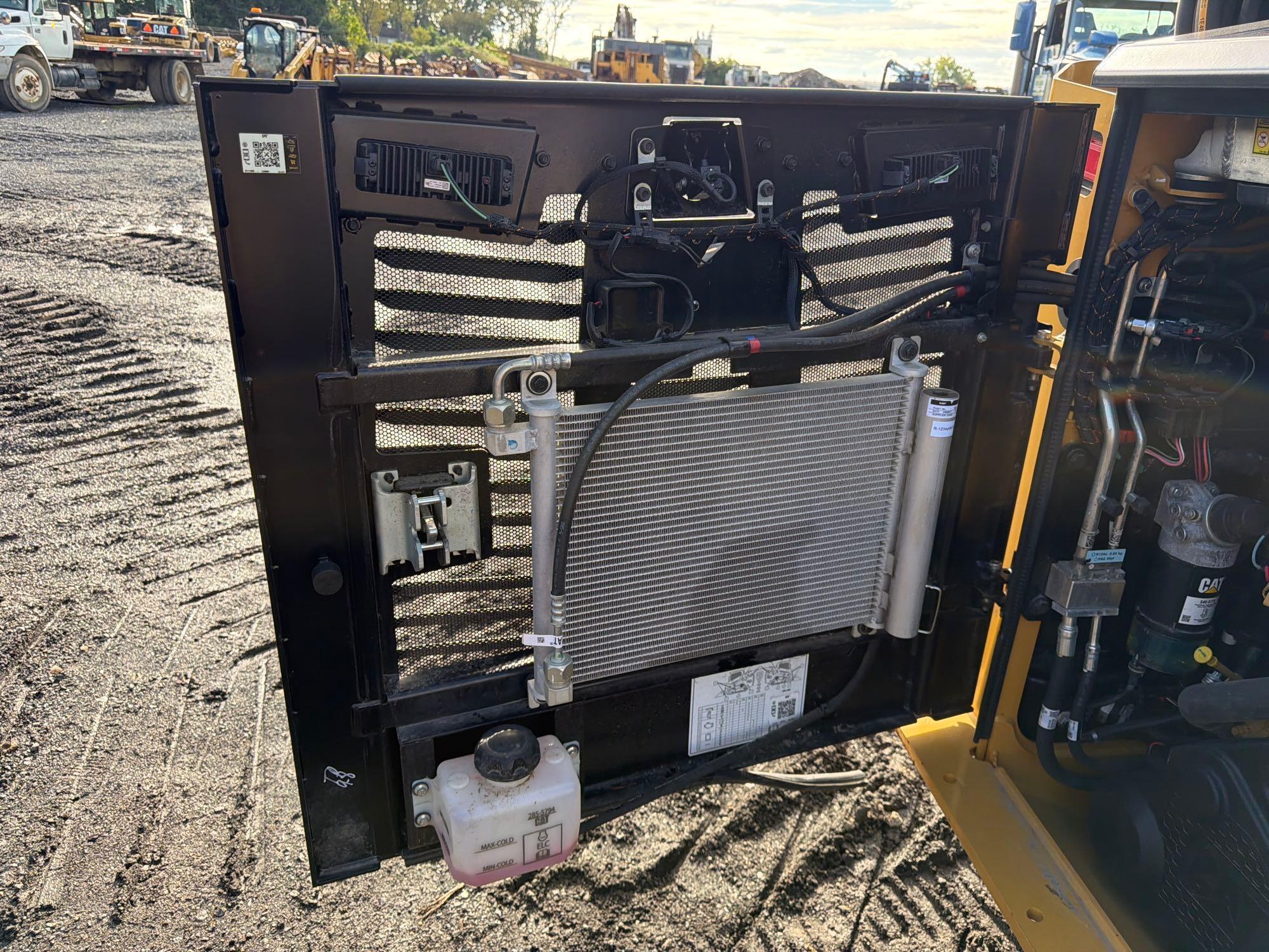 Caterpillar 255