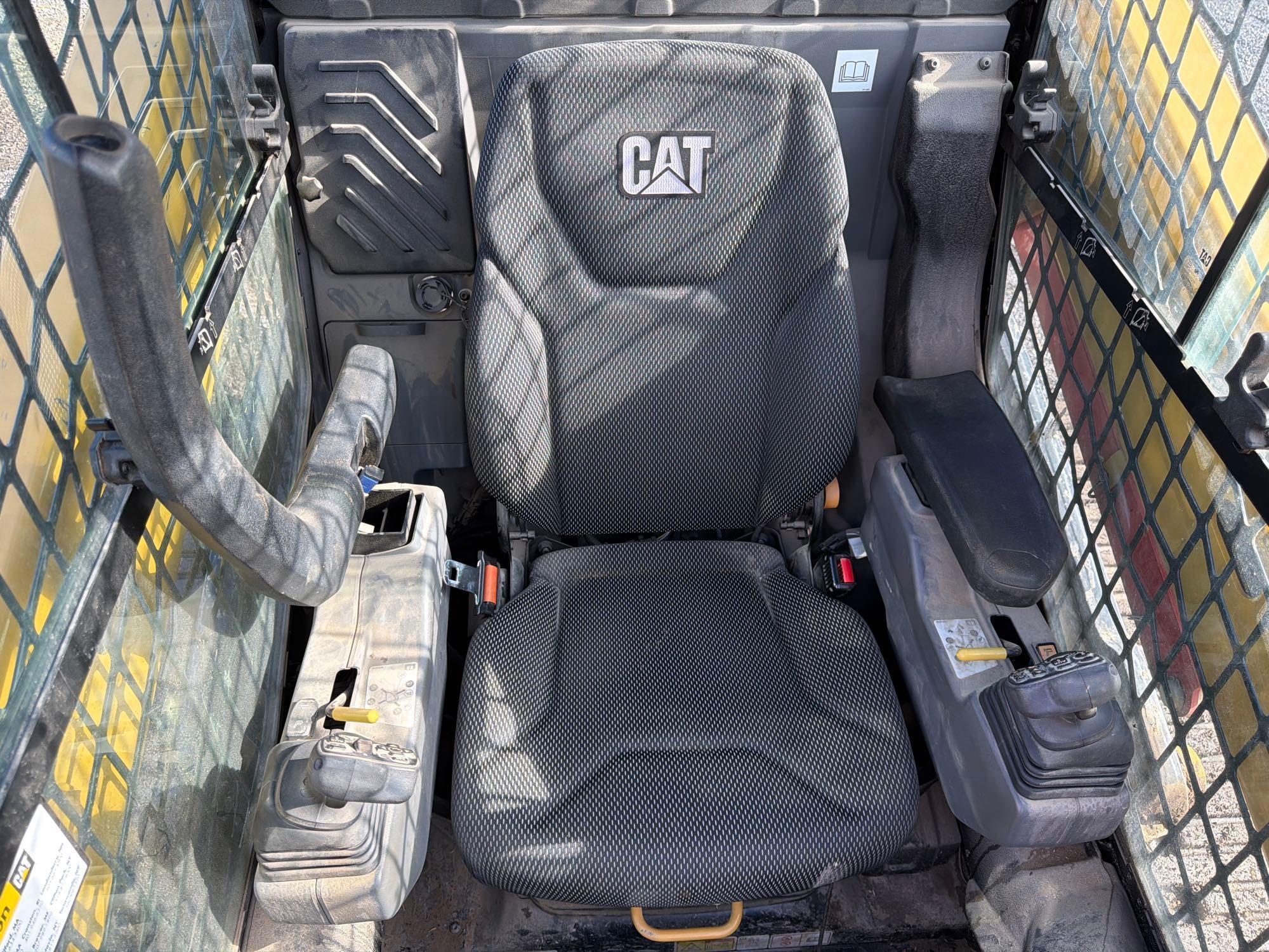 Caterpillar 255
