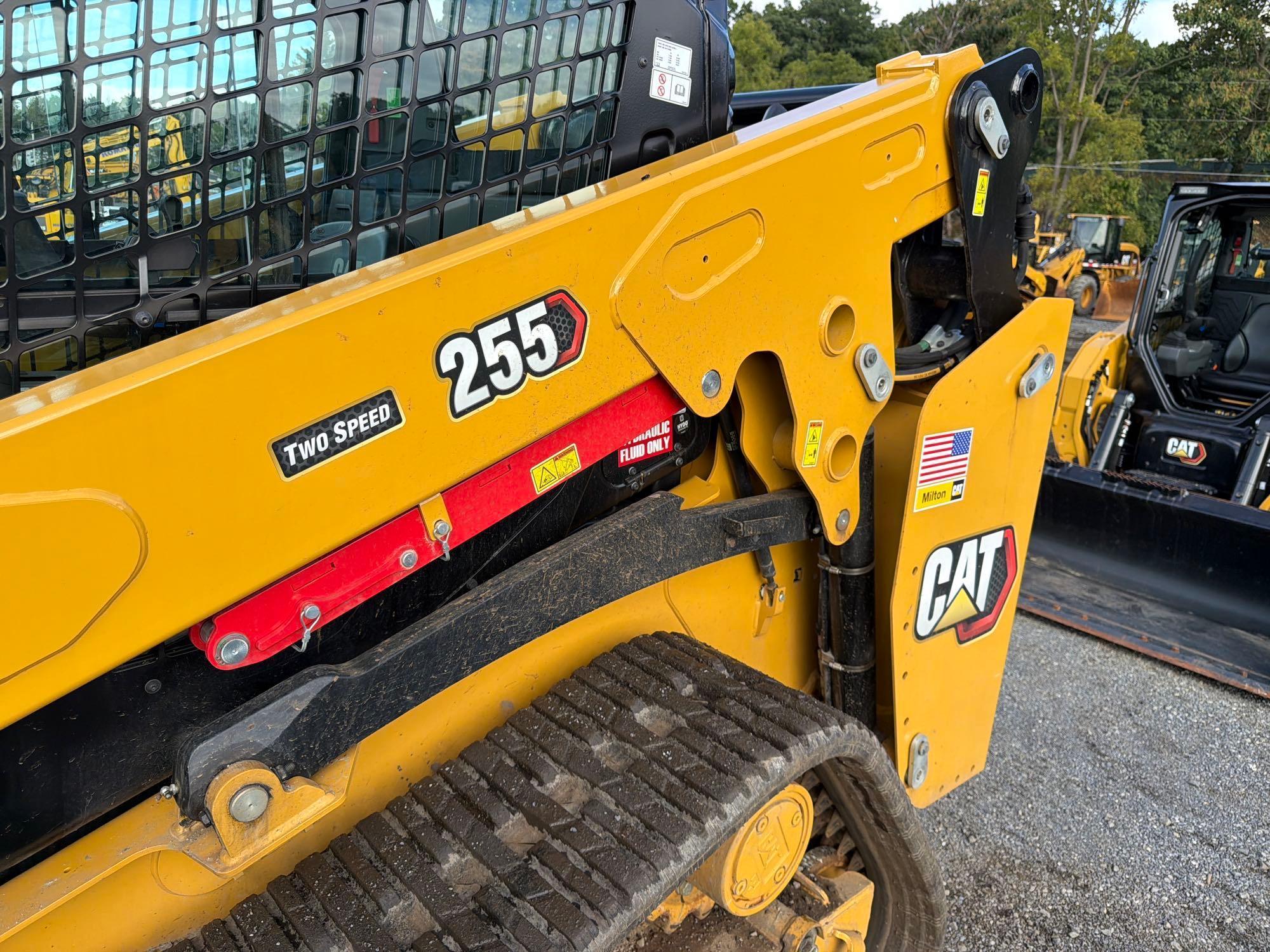 Caterpillar 255