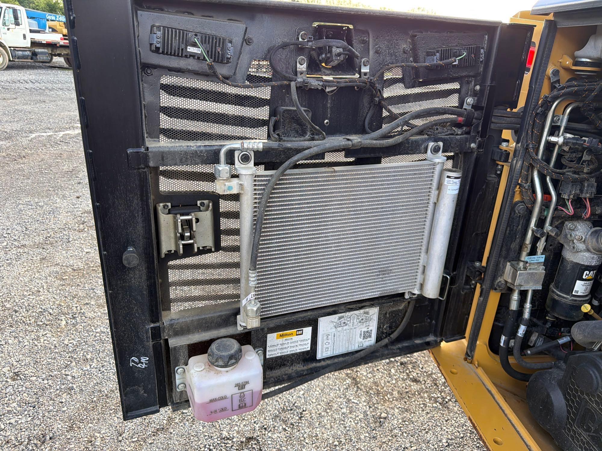 Caterpillar 255