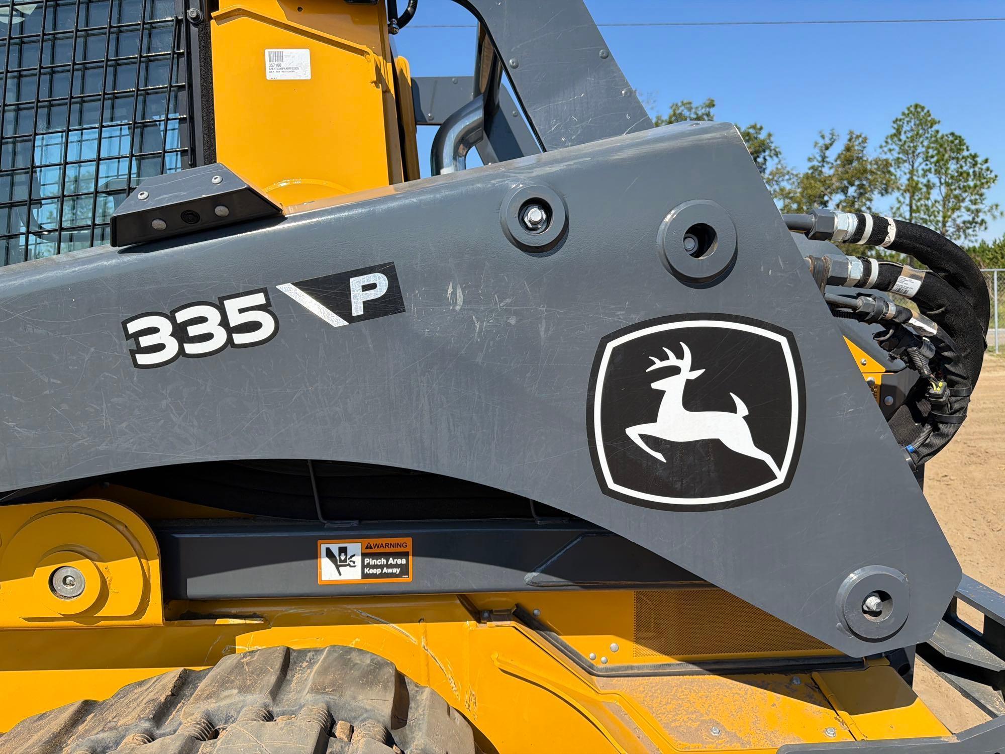 John Deere 335