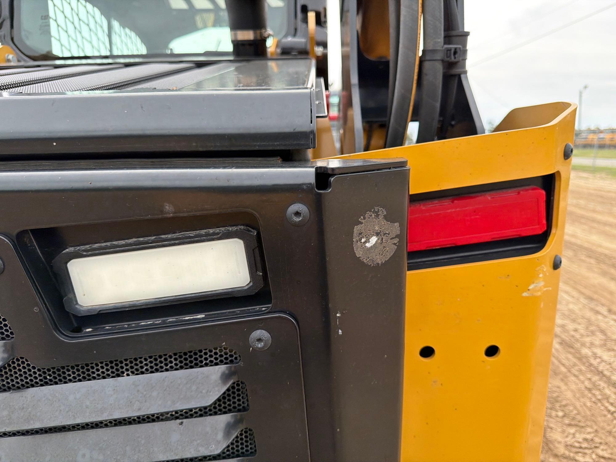 Caterpillar 255