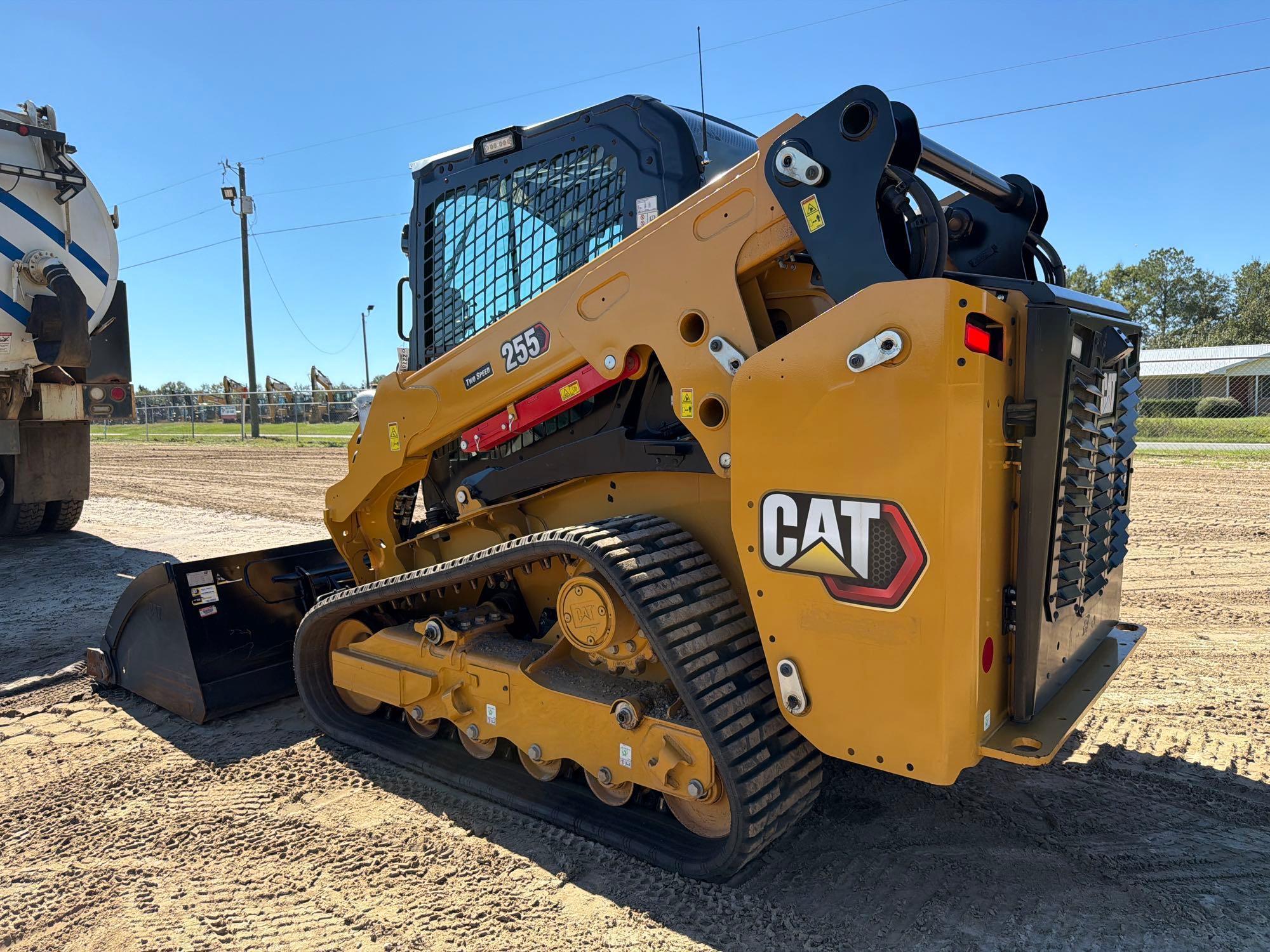 Caterpillar 255