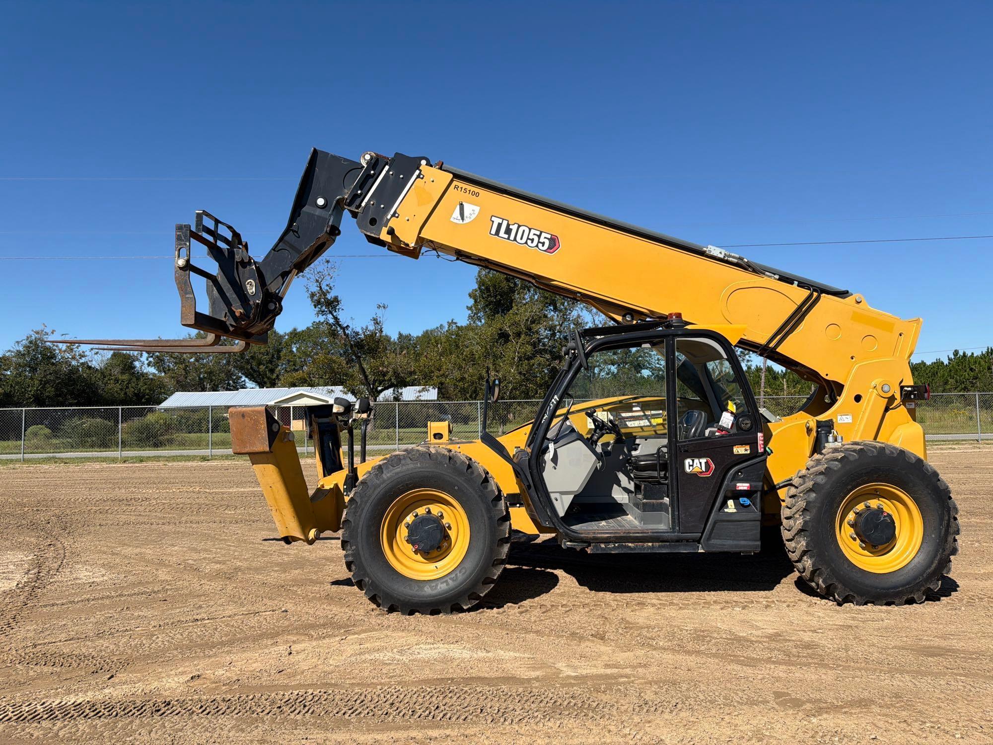 Photo of Caterpillar TL1055