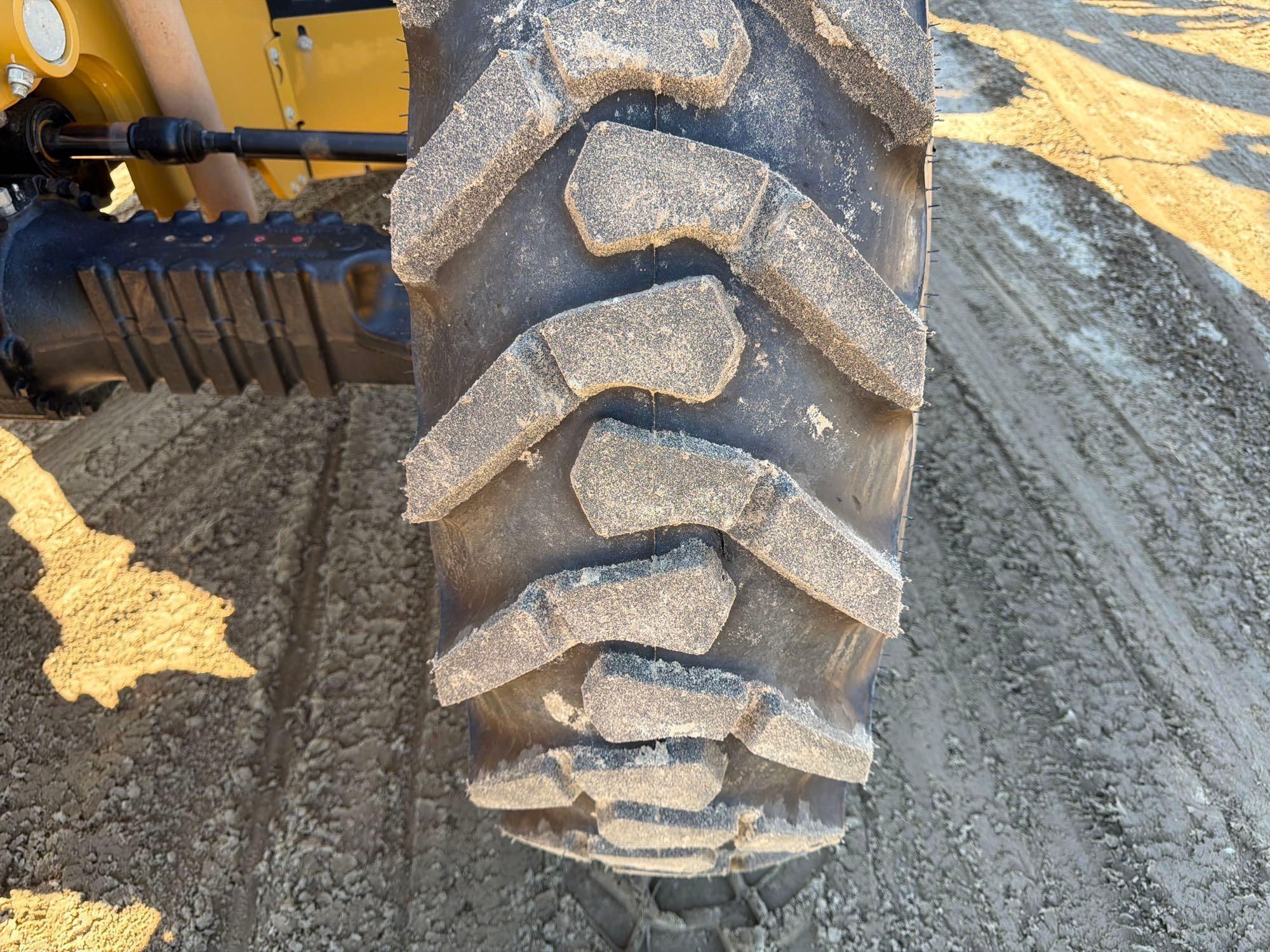 Caterpillar TL1055
