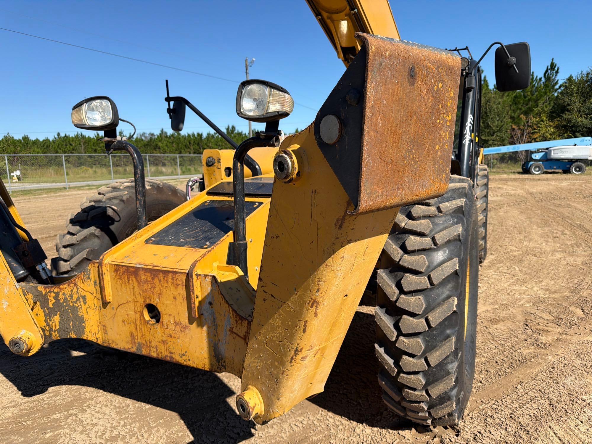 Caterpillar TL1055