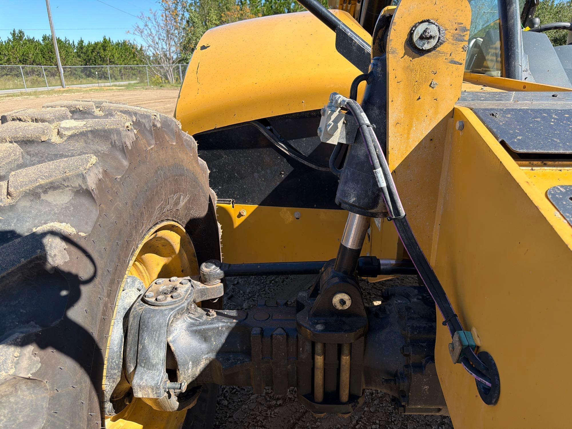 Caterpillar TL1055