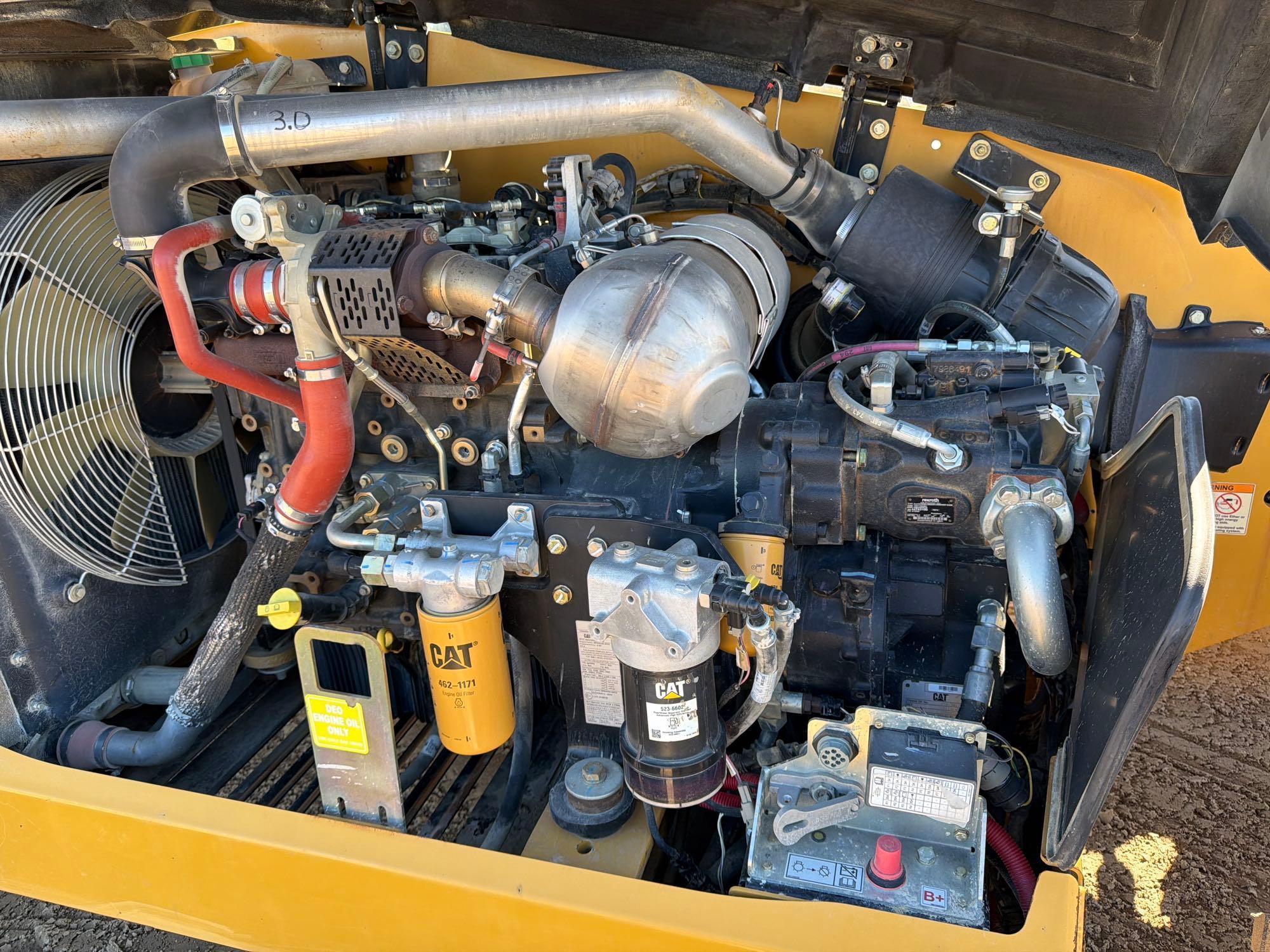 Caterpillar TL1055