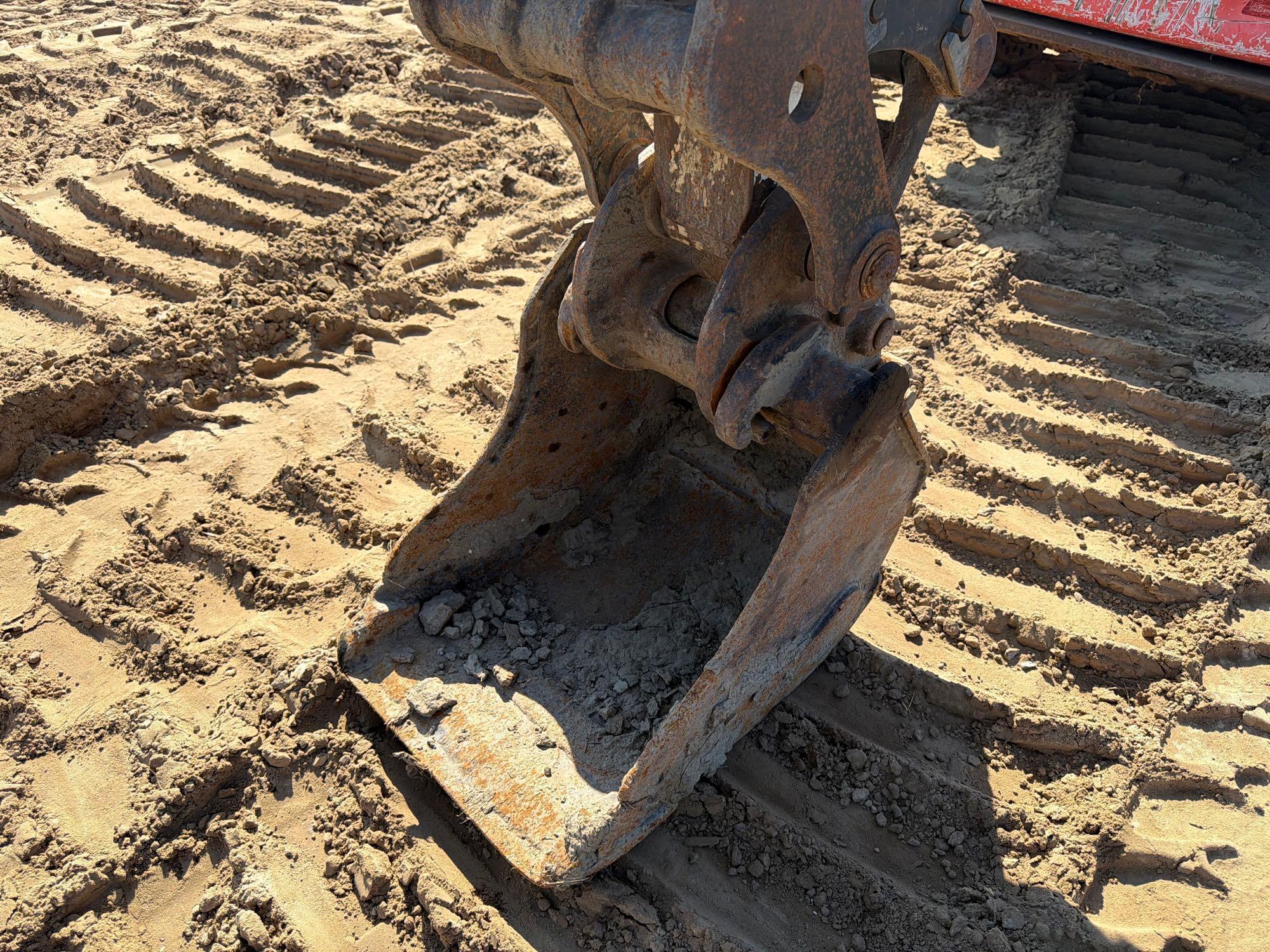 Bobcat E35