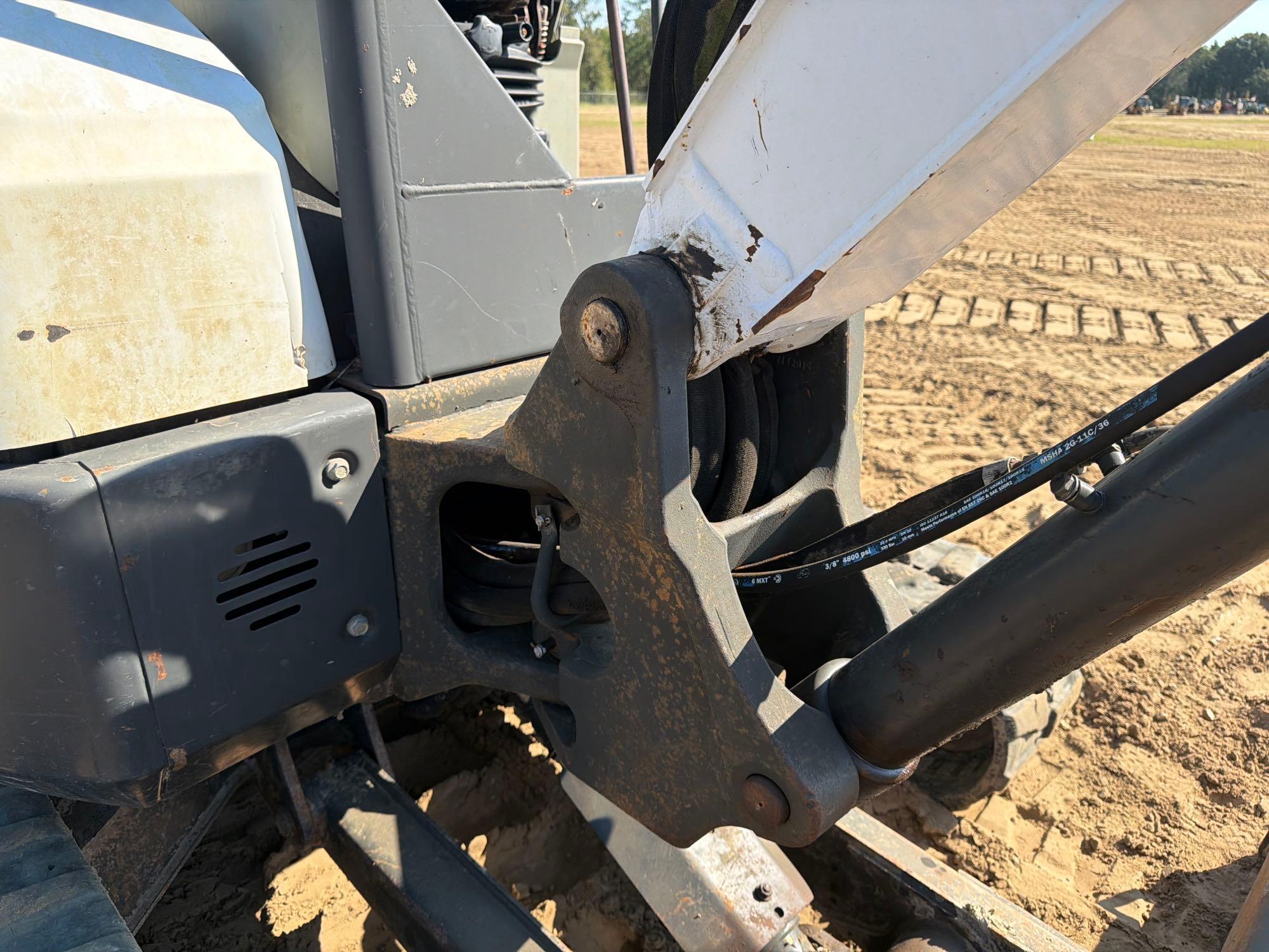 Bobcat E35