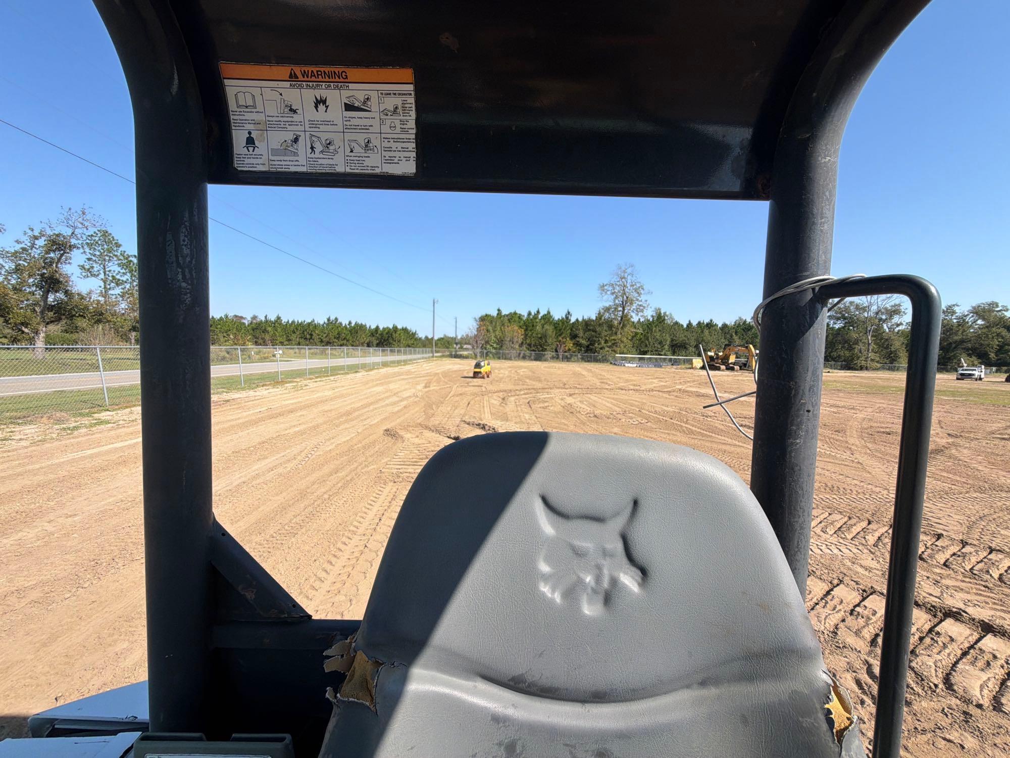 Bobcat E35