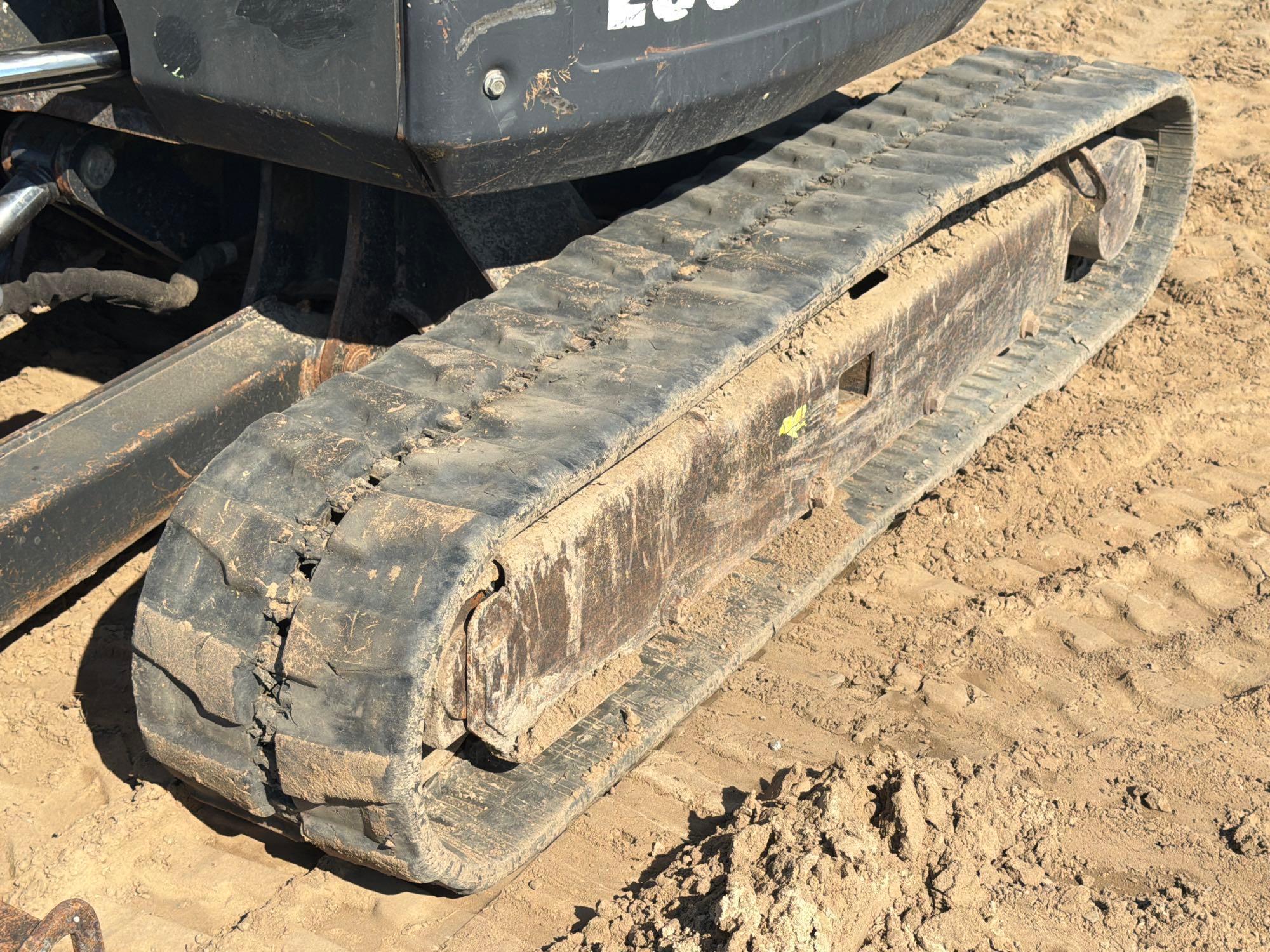 Bobcat E35