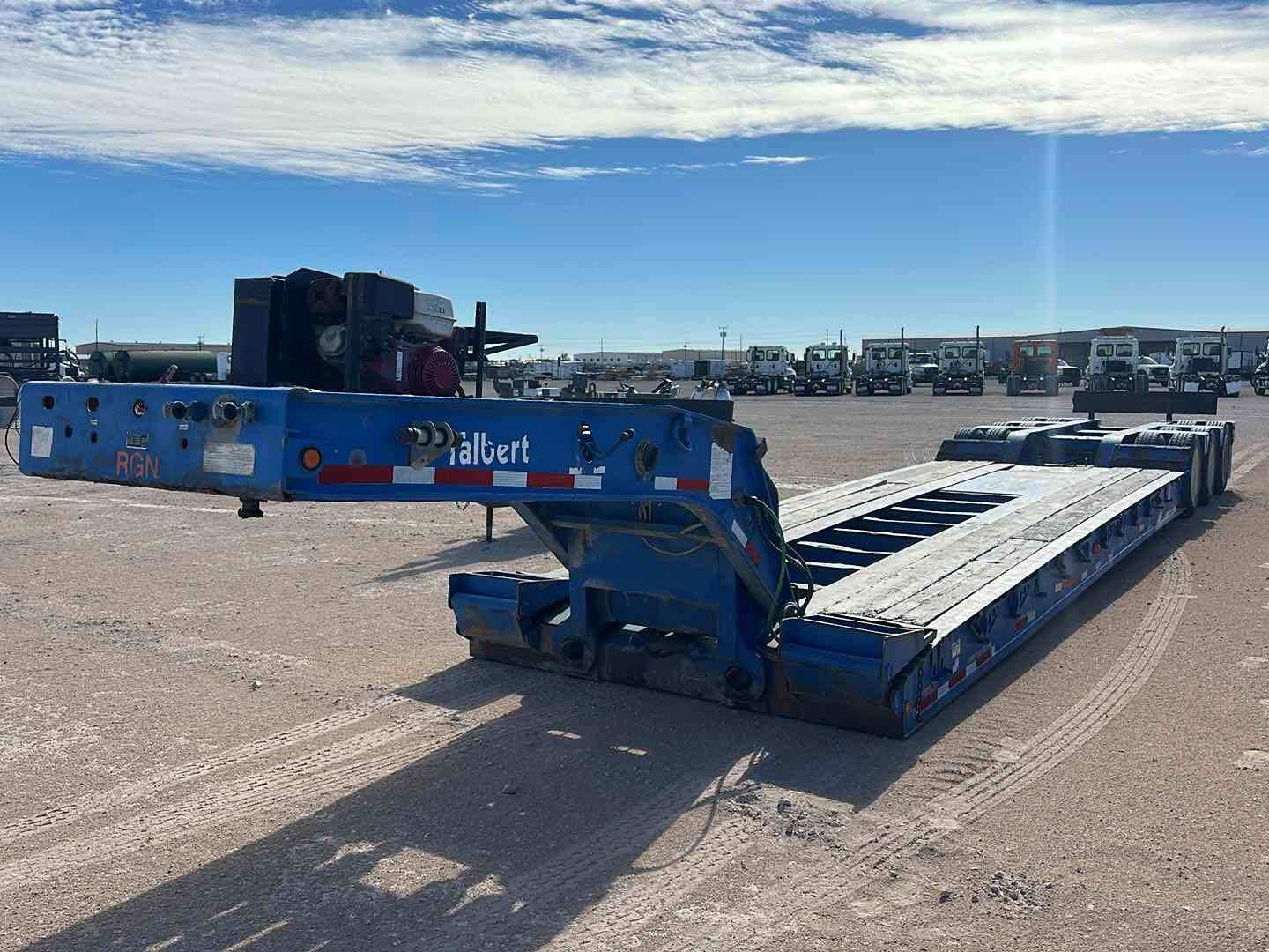 2001 TALBERT TRI-AXLE RGN TRAILER