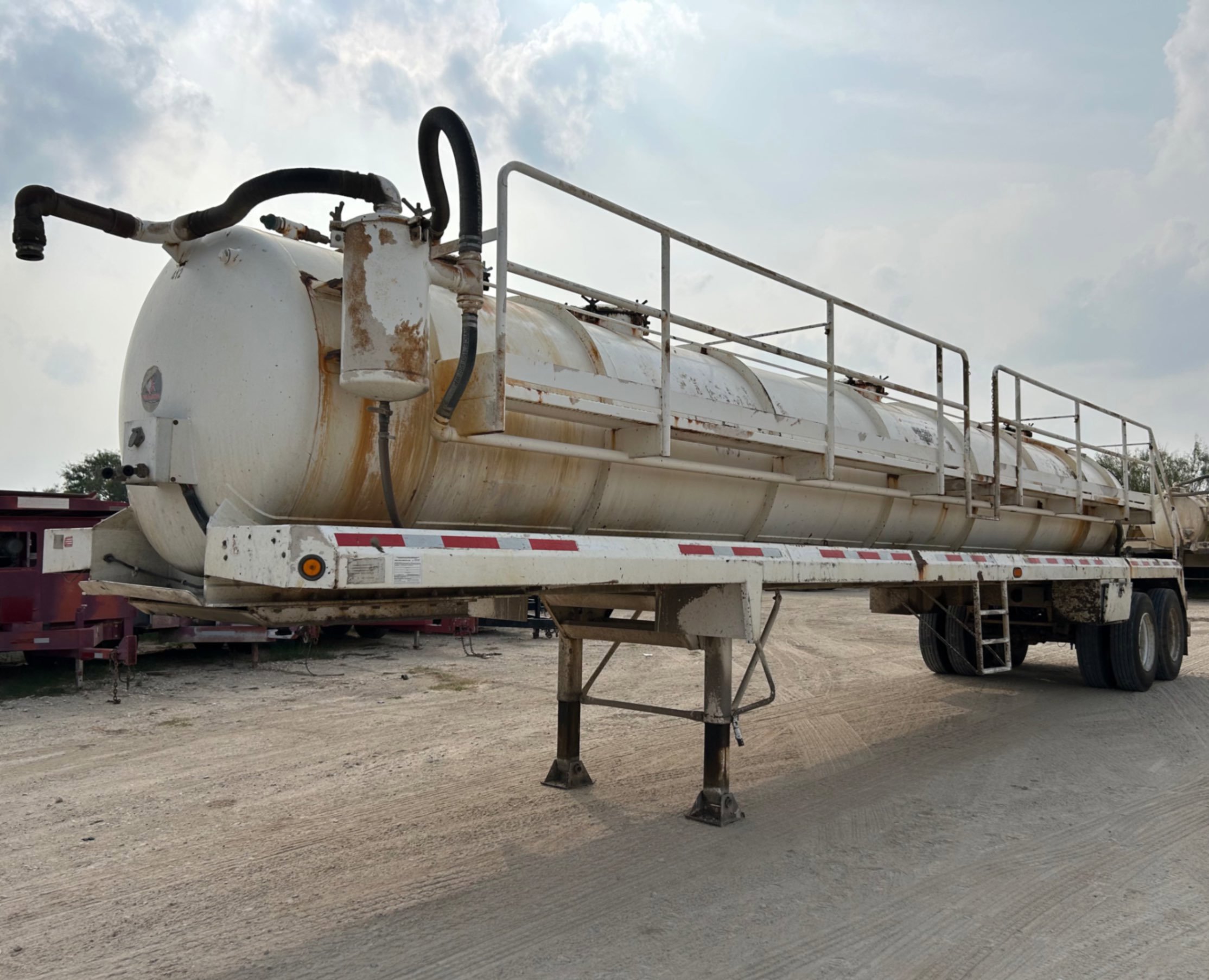 2015 DRAGON 130BBL VACUUM TRAILER