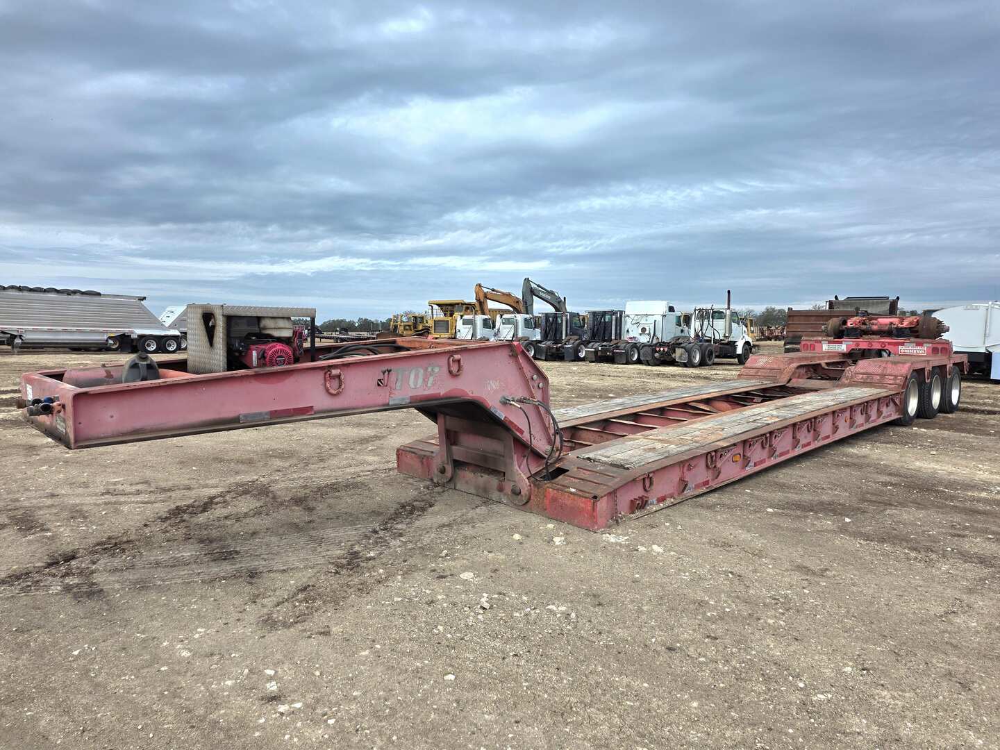 1995 TALBERT 50 TON TRI-AXLE LOWBOY TRAILER