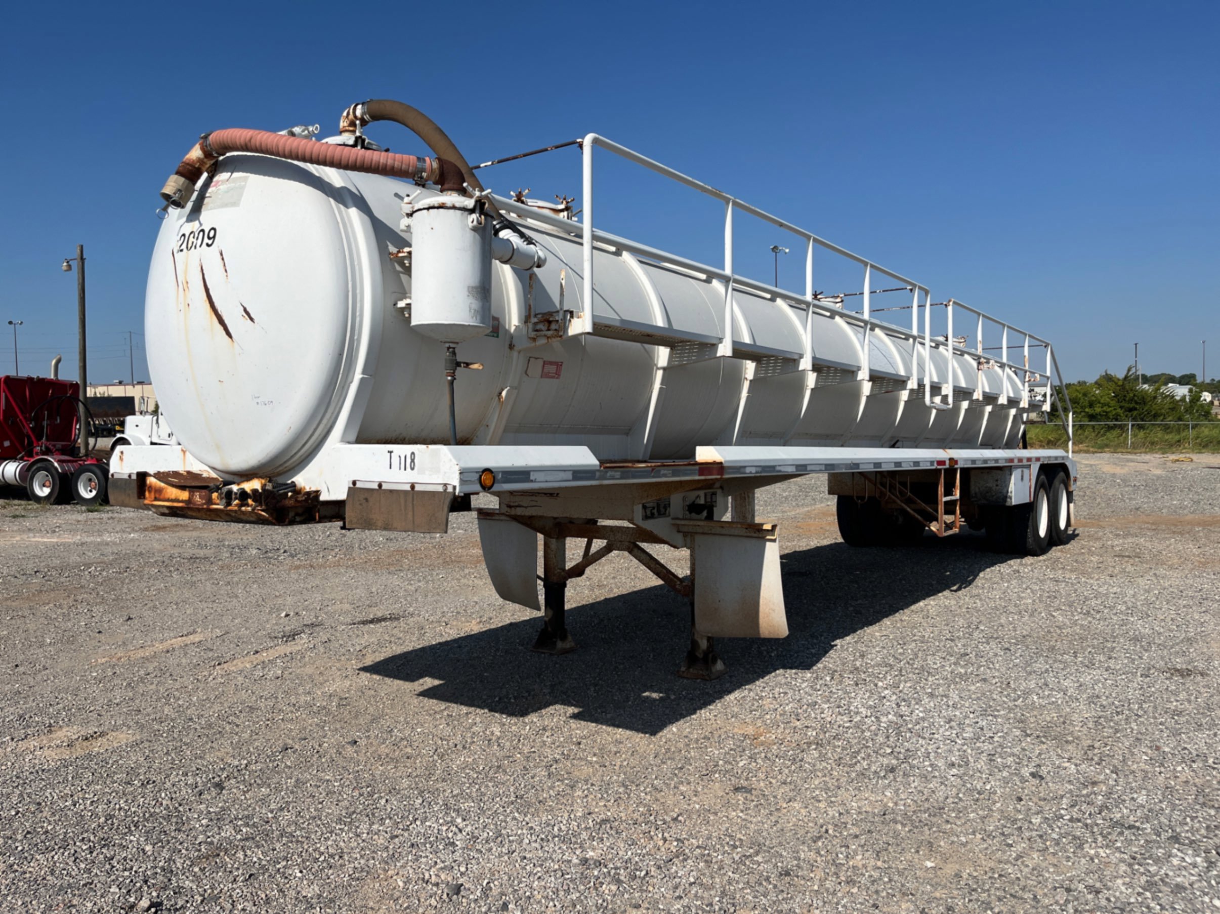 2012 GALLEGOS 130 BBL STEEL VACUUM TRAILER