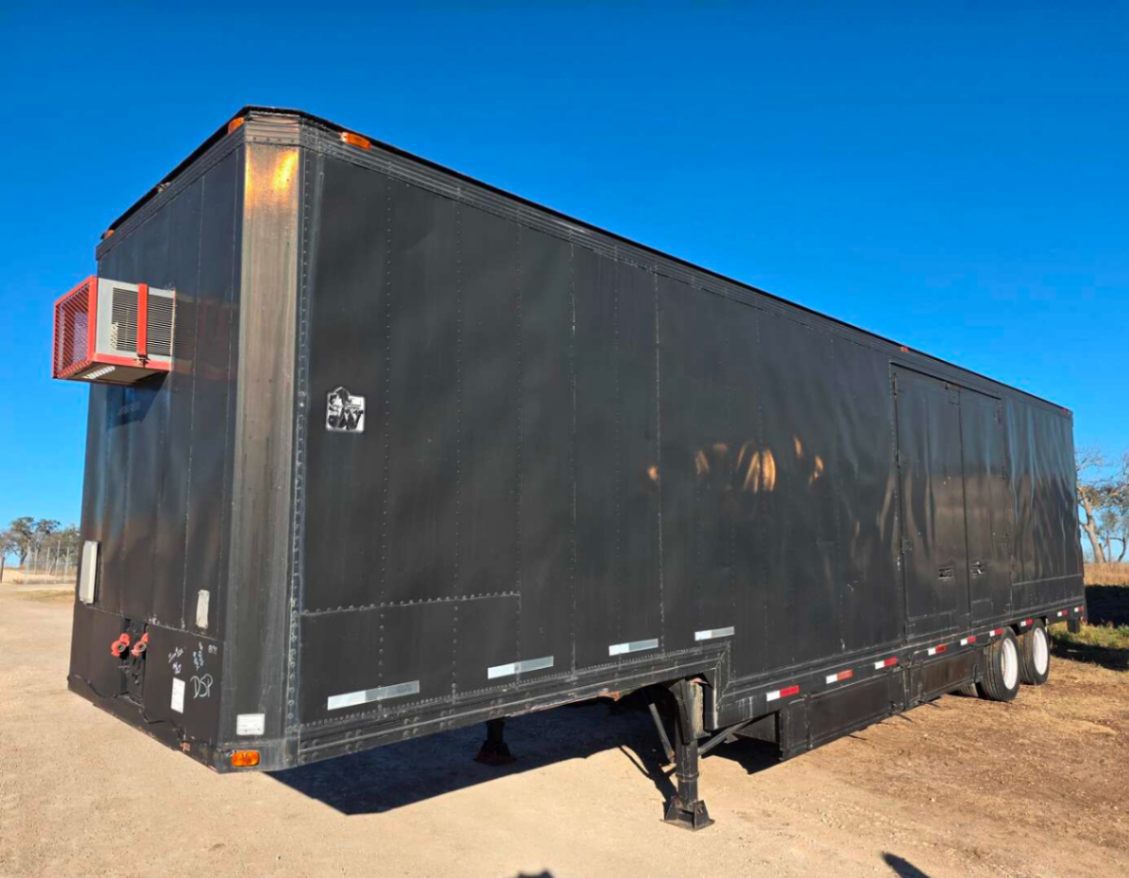 1994 SHOP MADE ENCLOSED TOOL TRAILER