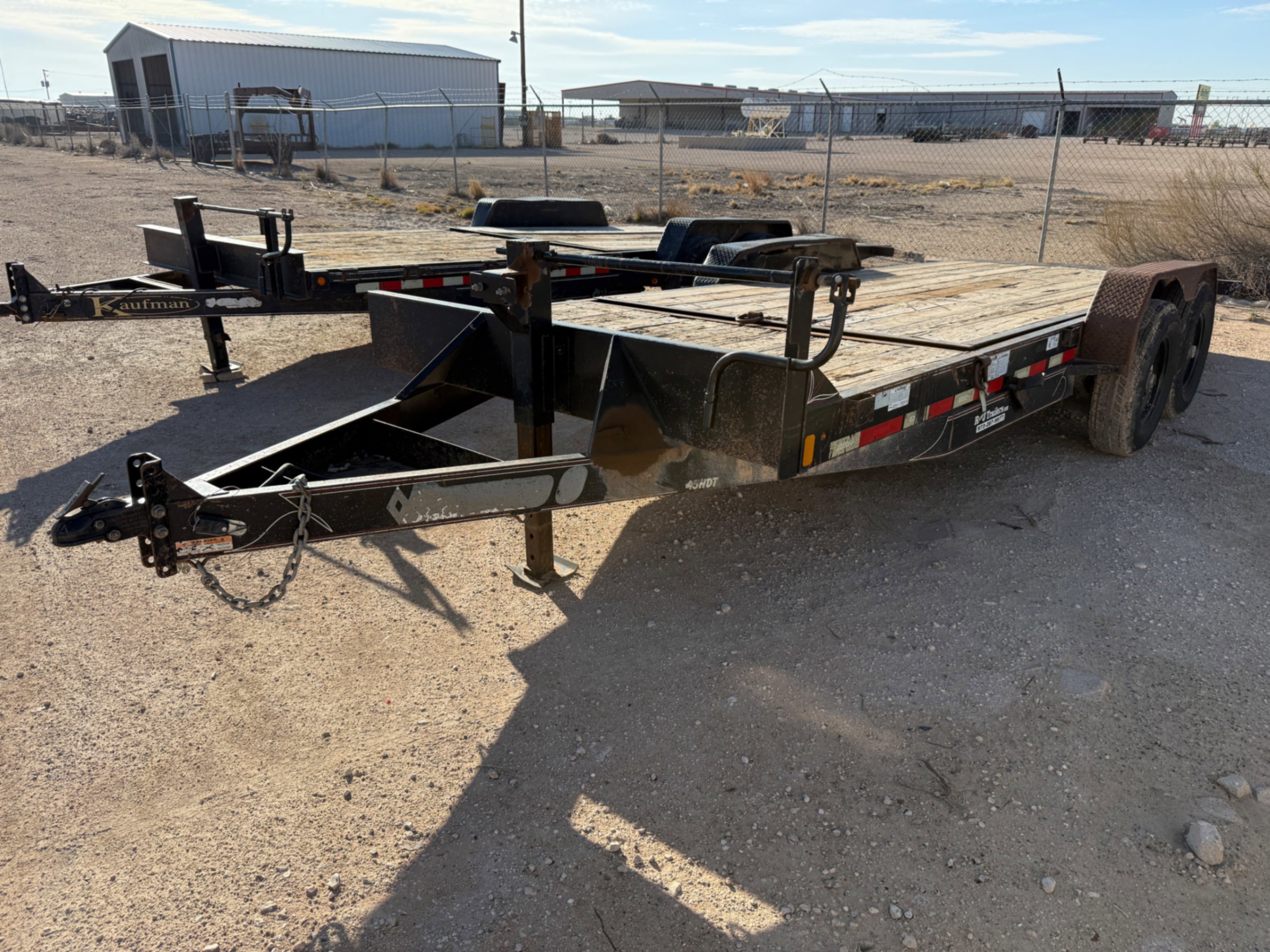 2014 DIAMOND C 45HDT CAR HAULER