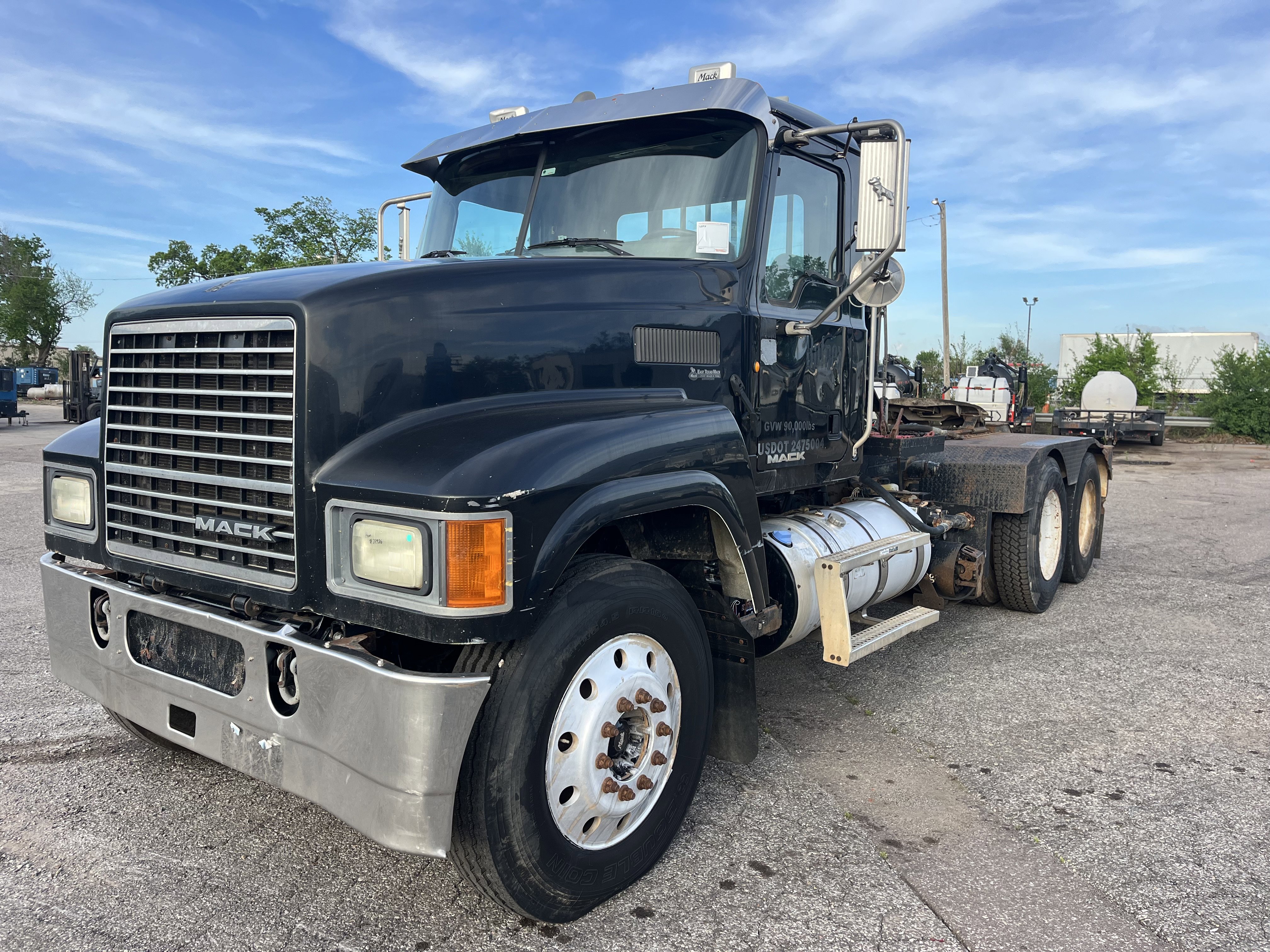 2013 MACK CHU613 WINCH TRUCK