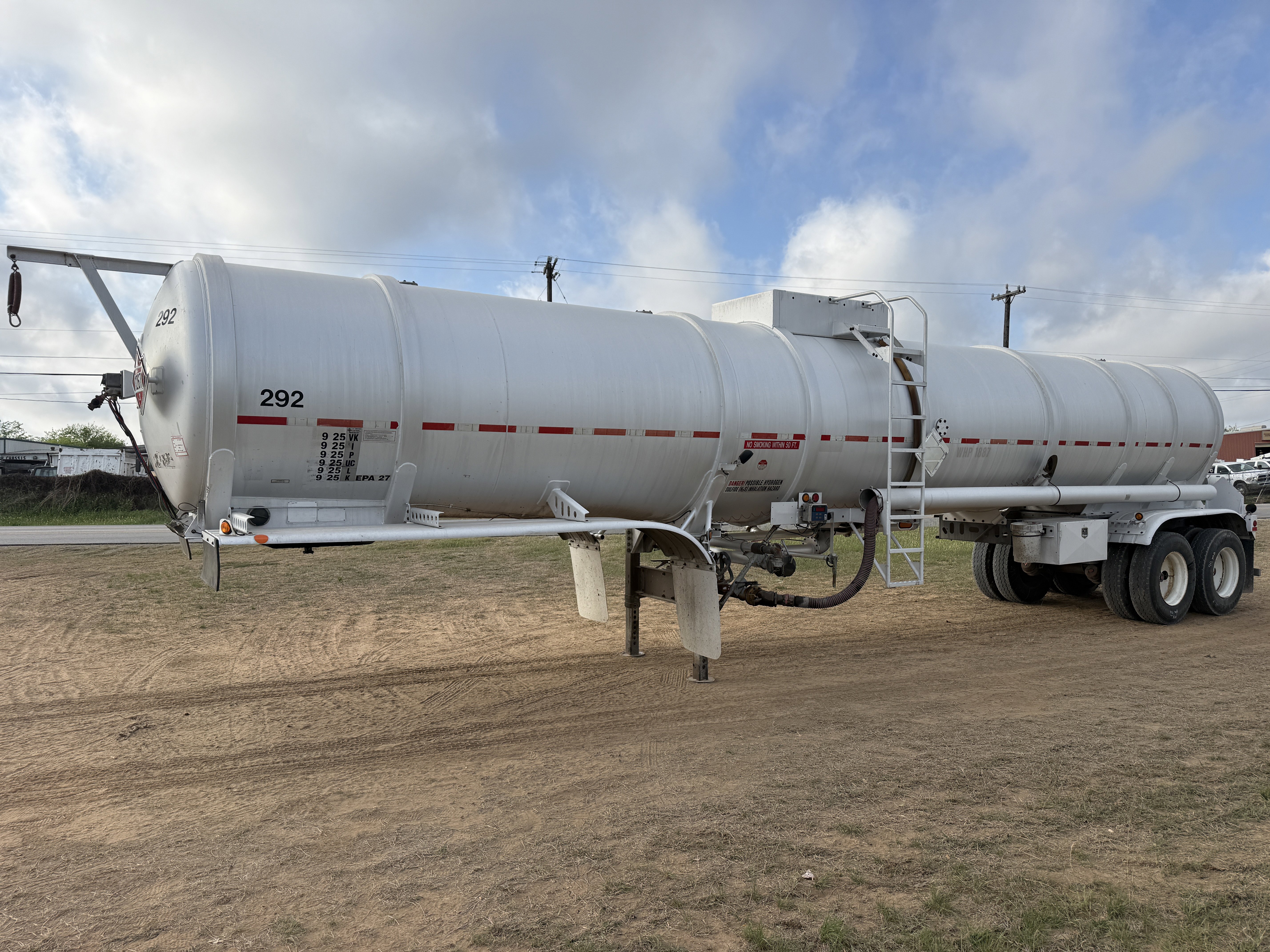 2011 STEPHENS 200BBL CRUDE TANKER