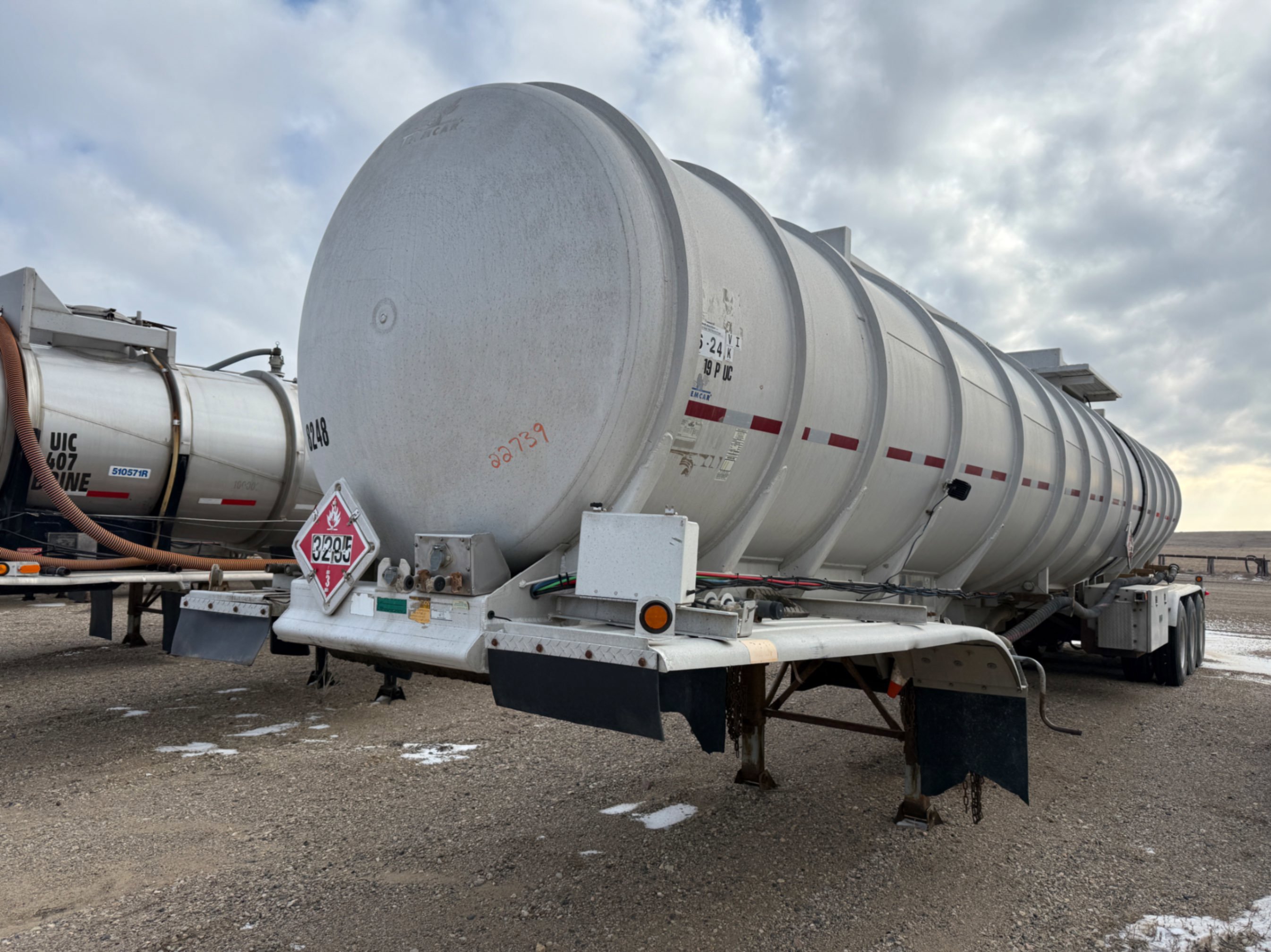 2012 . Tri Axle Crude Trailer