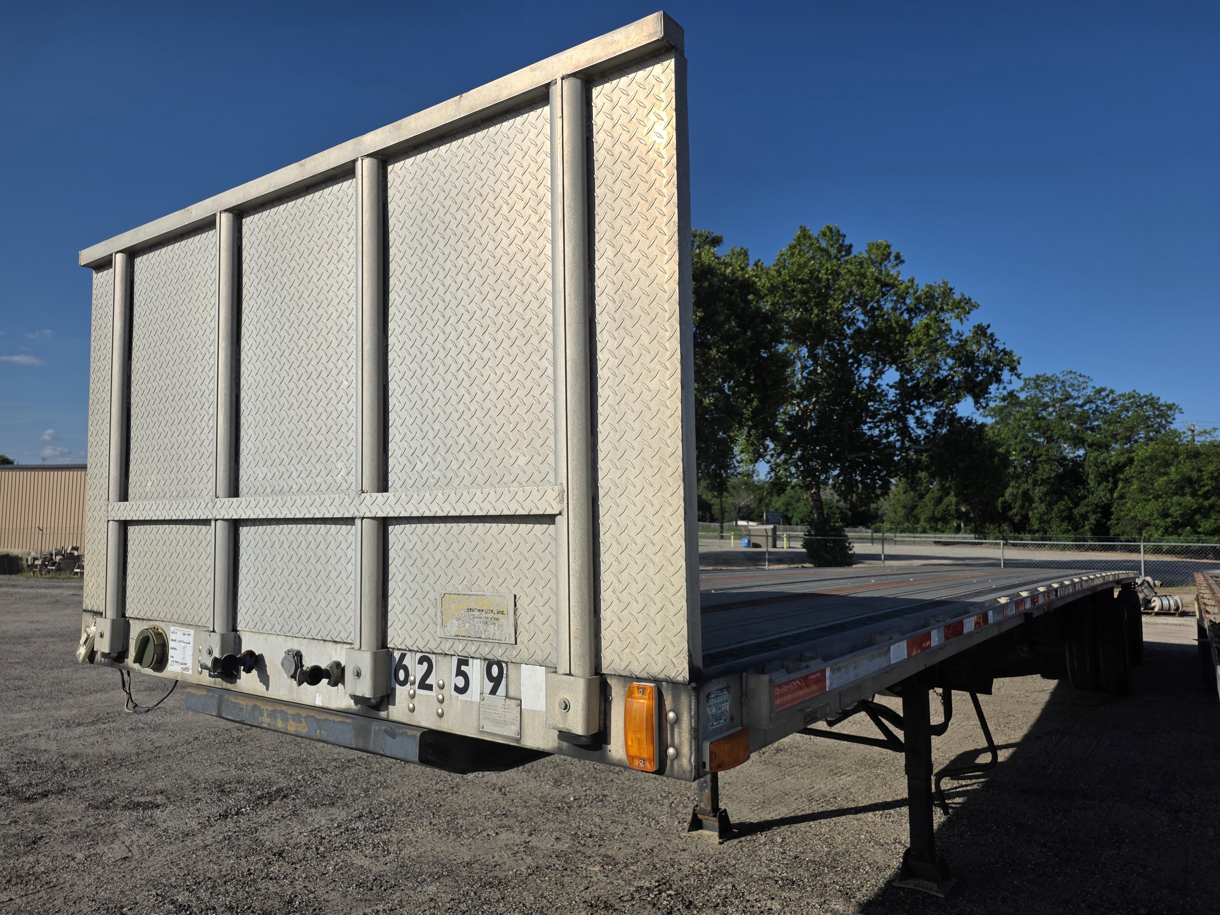 1995 TRANSCRAFT 48FT. FLATBED TRAILER