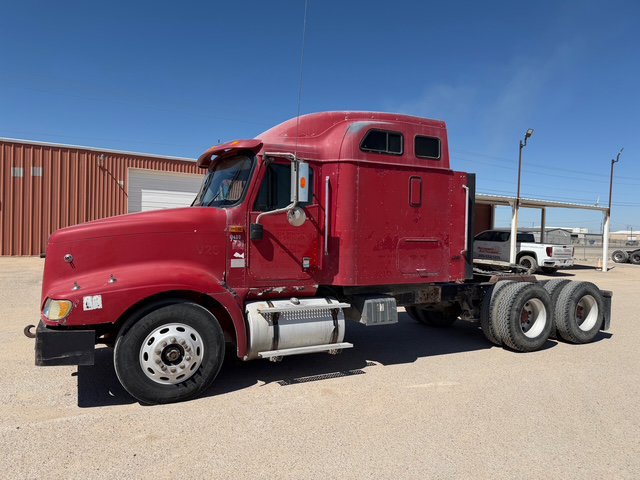 Photo of a 2005 International 9400I