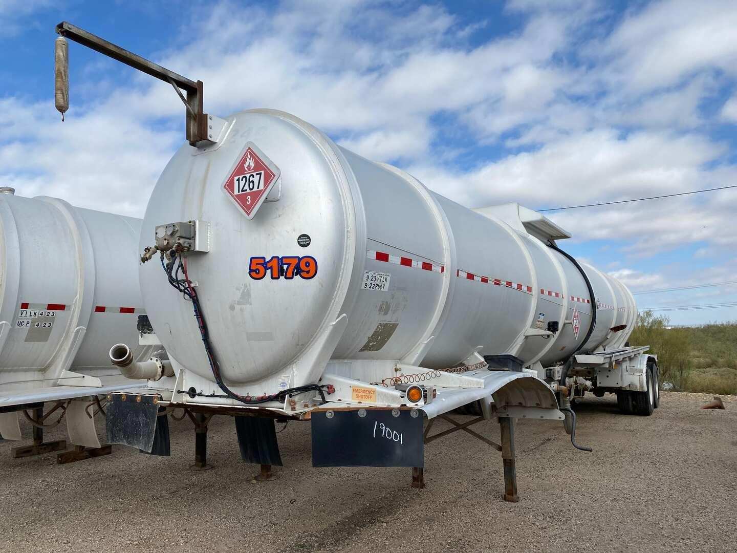 2012 HEIL CRUDE TRAILER
