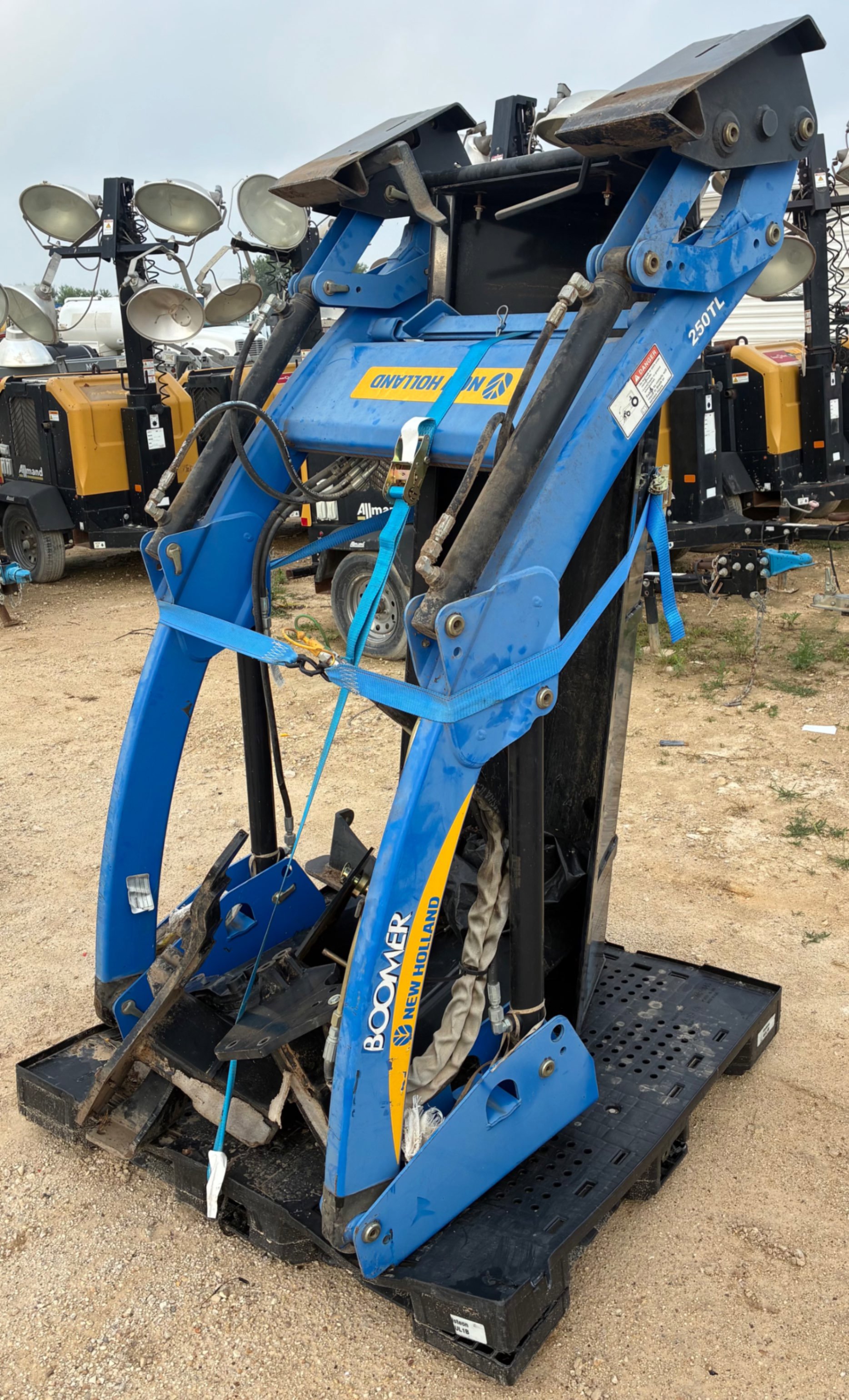 Photo of a  New Holland 250TL