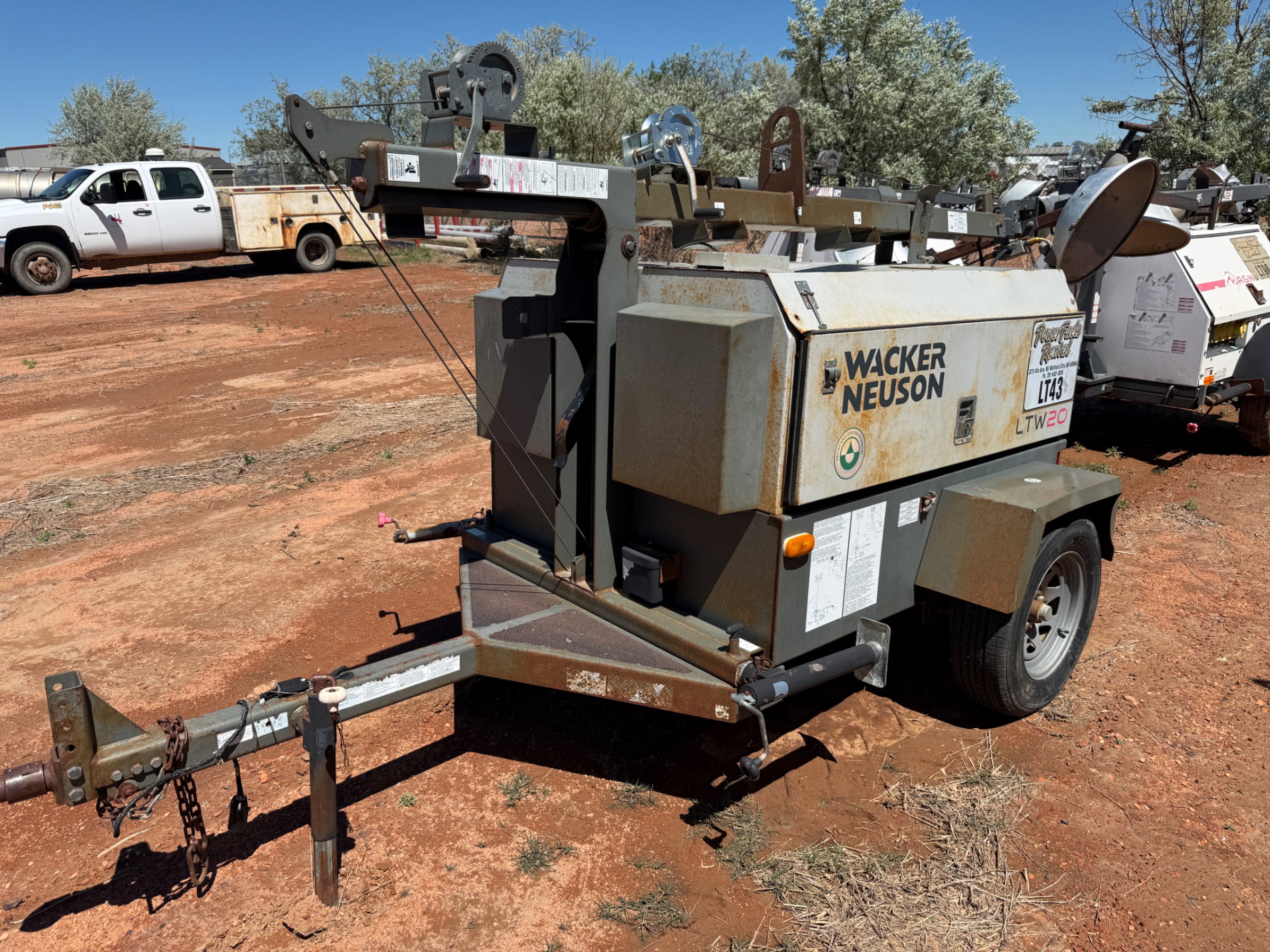 2010 WACKED  LIGHT TOWER LT43