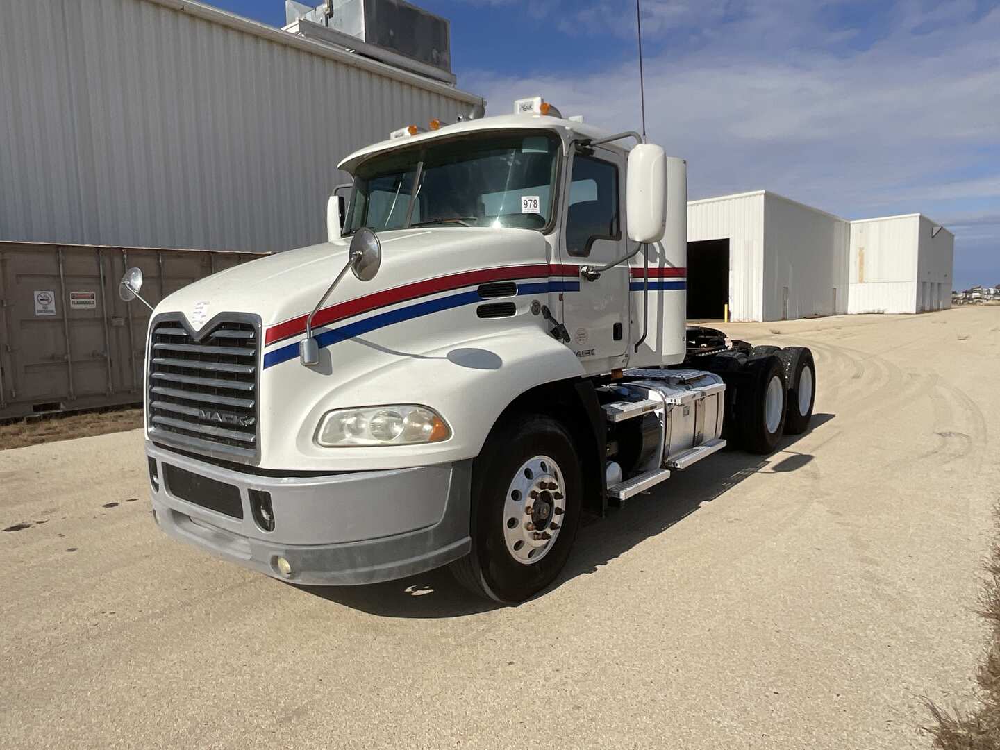 2015 MACK CXU (PINNACLE)
